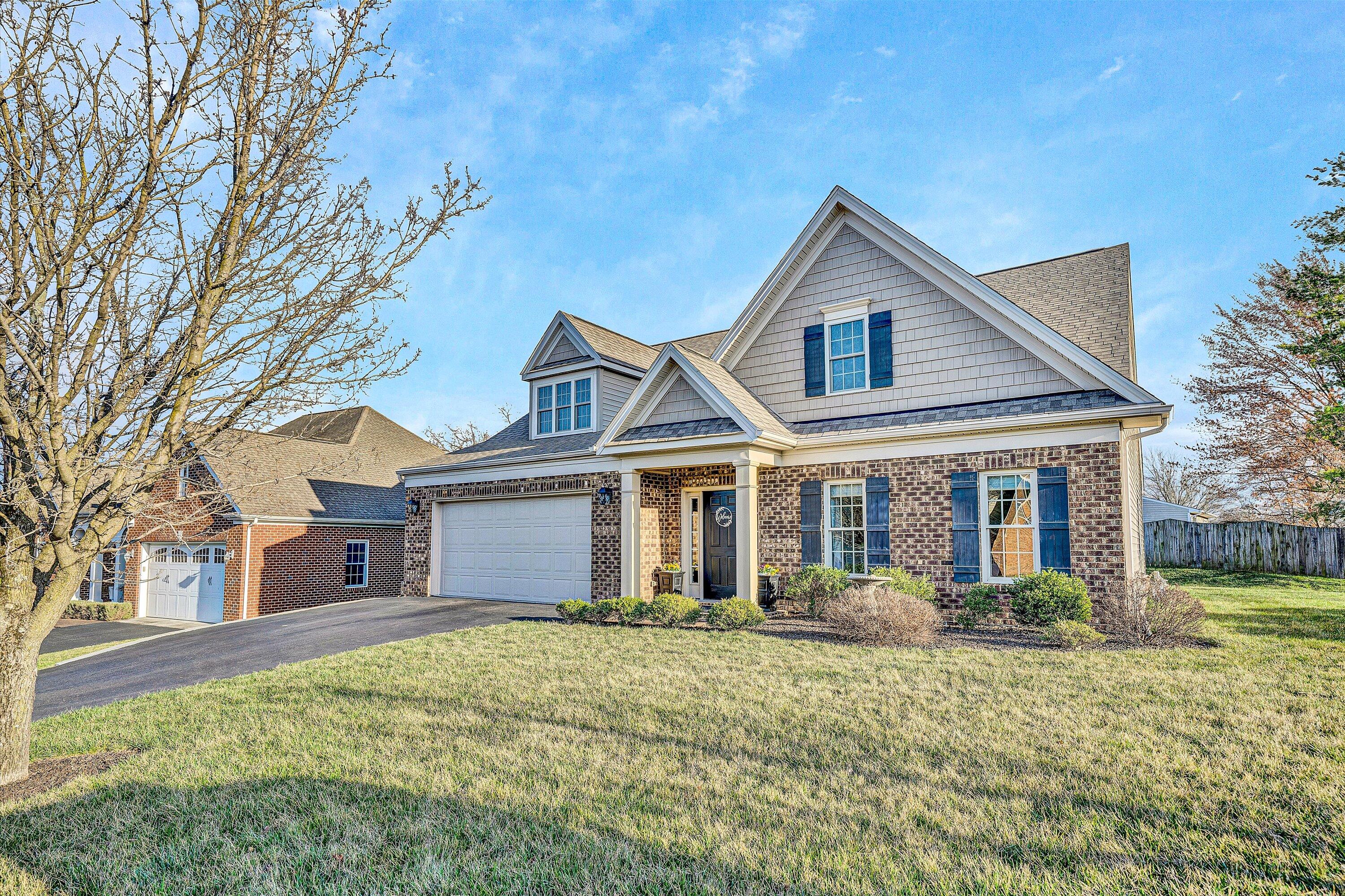 102 North Oaks Dr, Salem, Virginia image 1