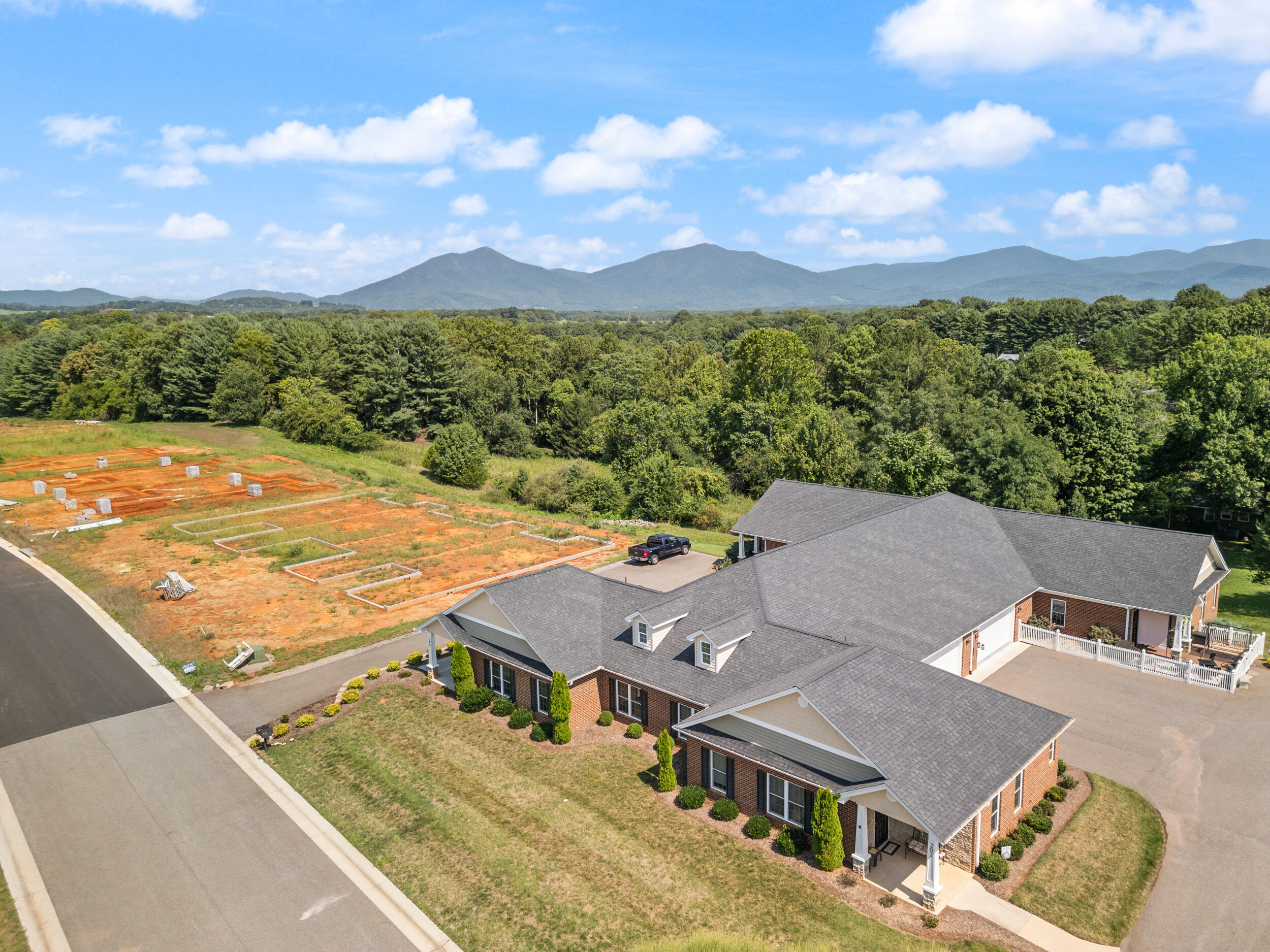 206 Acorn Run Ln, Bedford, Virginia image 38