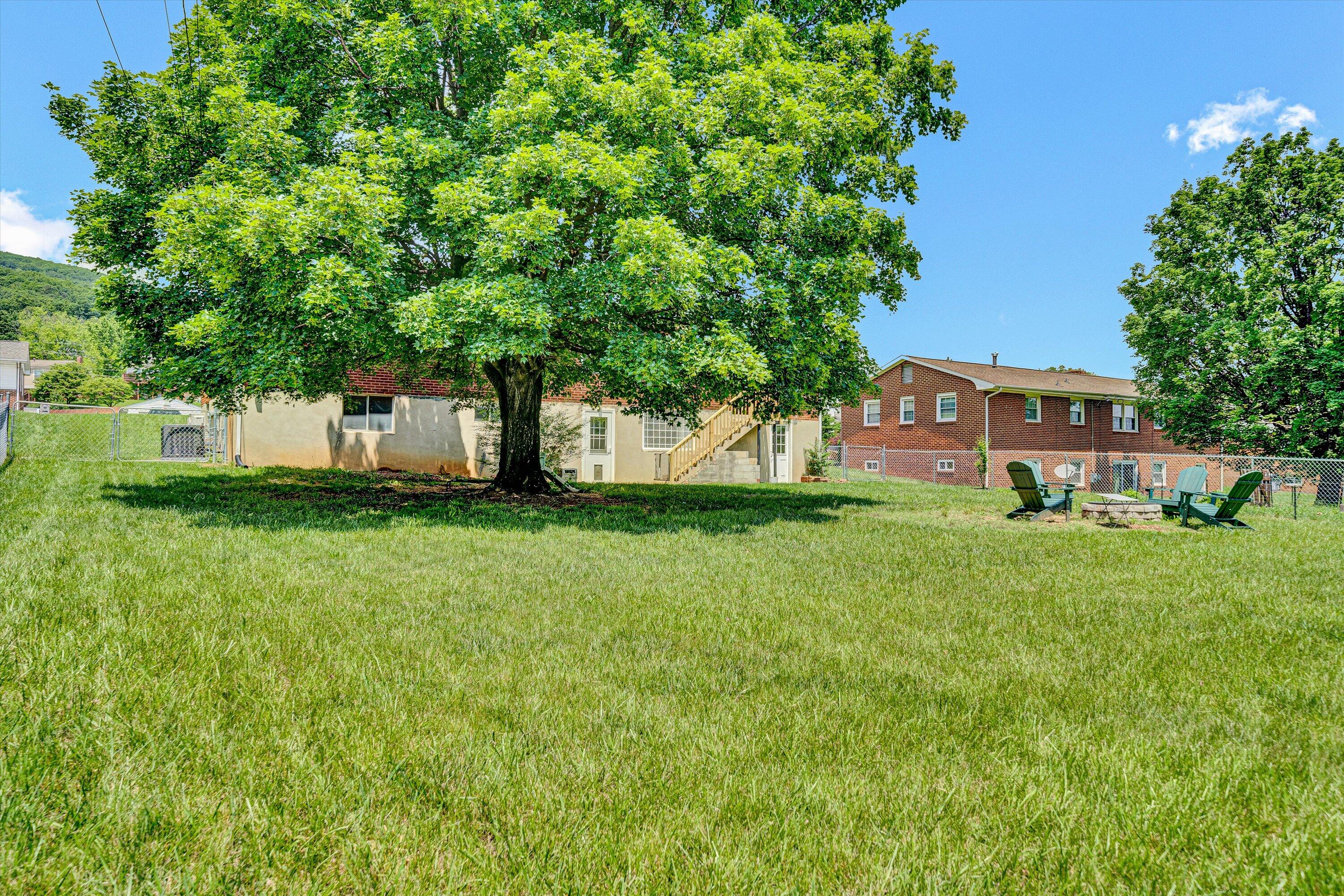 1526 Carrollton Ave, Salem, Ohio image 29