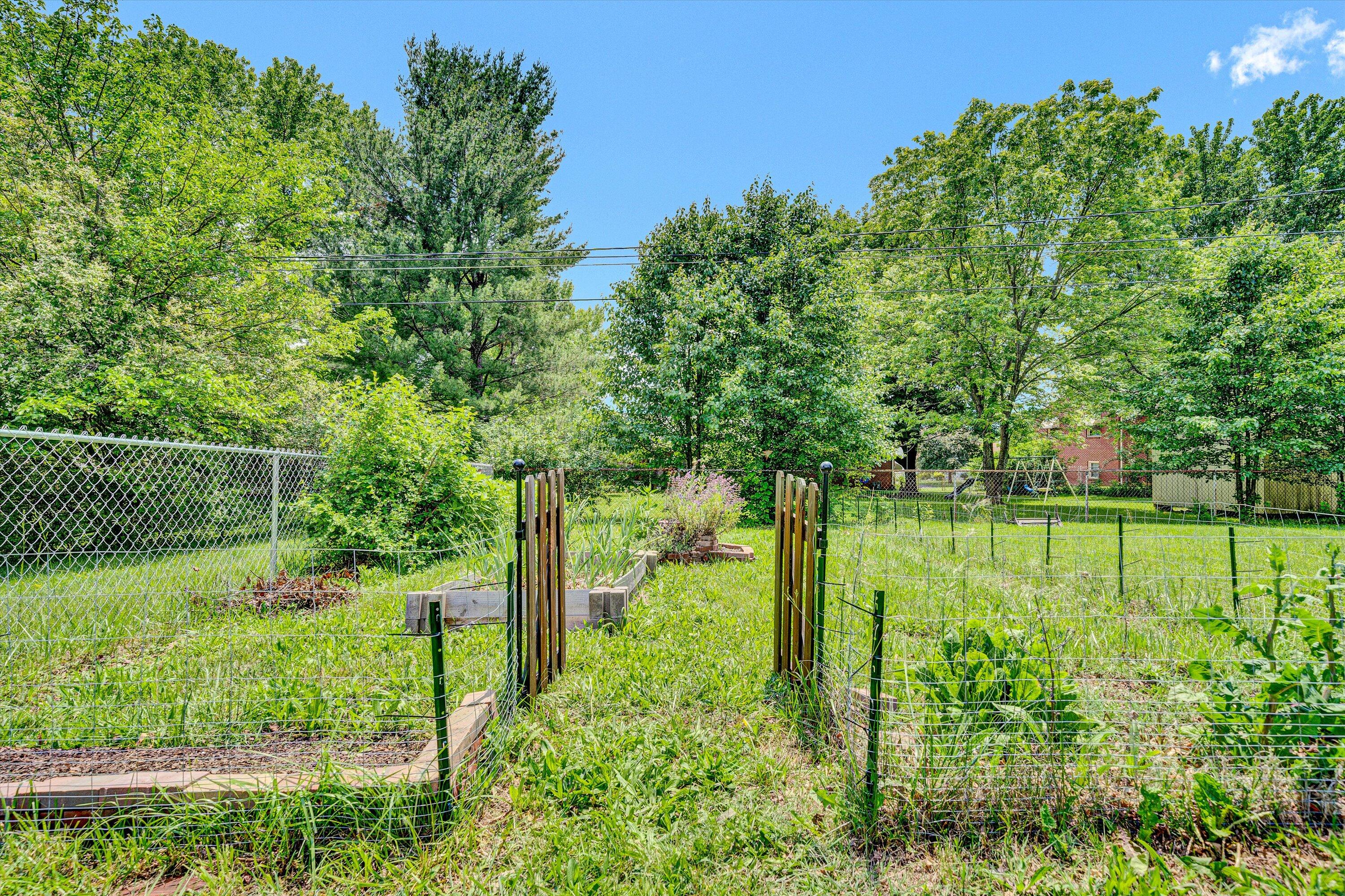 1526 Carrollton Ave, Salem, Ohio image 30