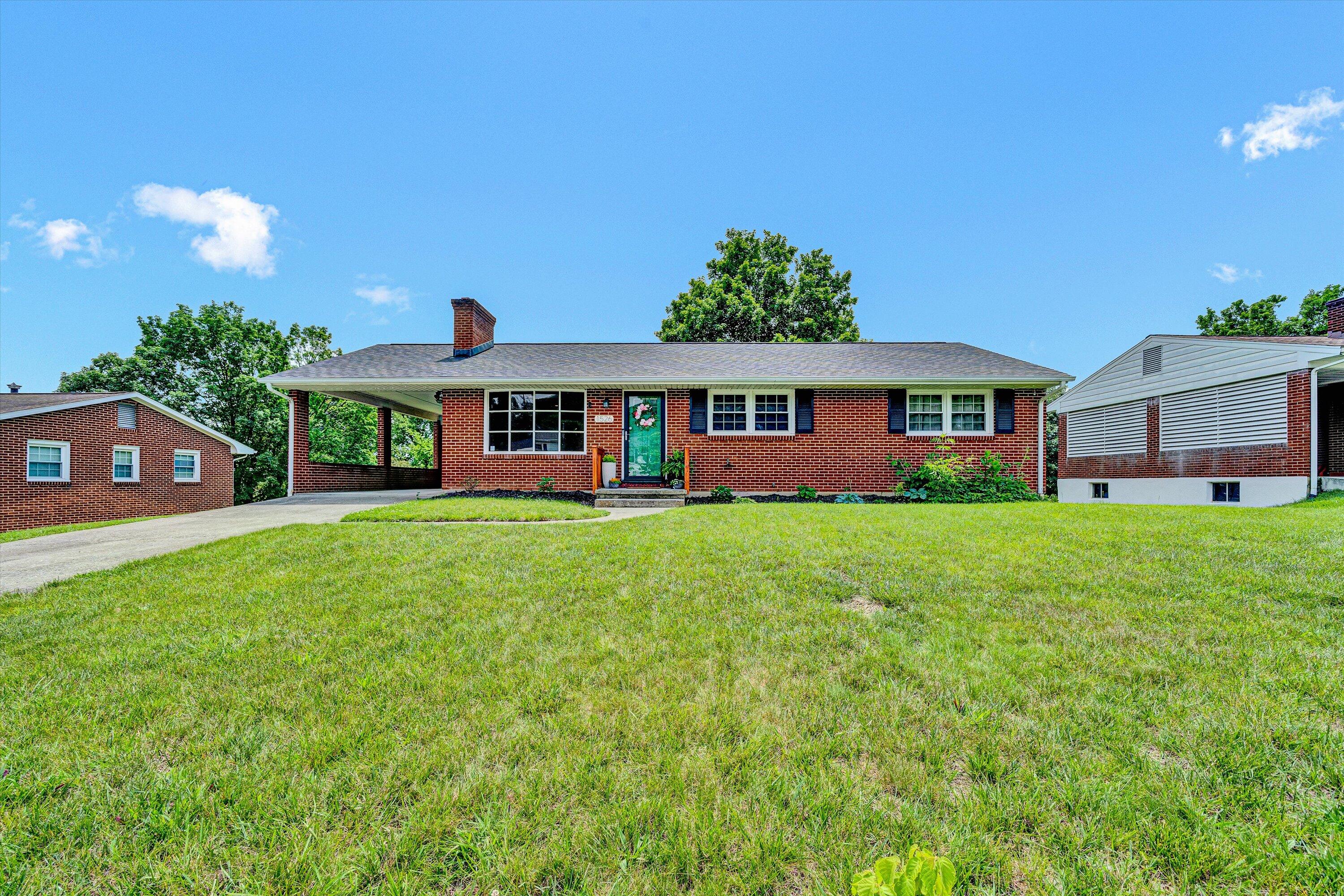 1526 Carrollton Ave, Salem, Ohio image 1