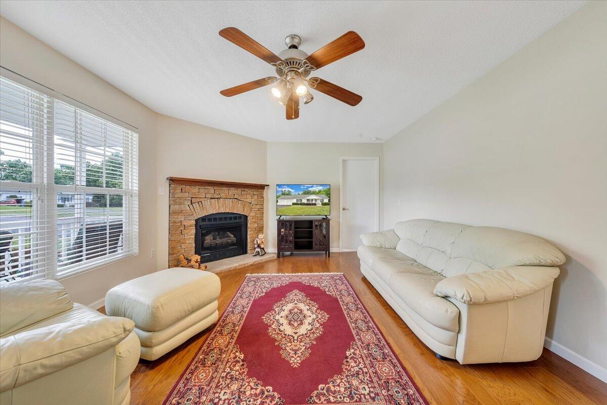 1169 Cinnamon Ridge Rd, Moneta, Virginia image 7