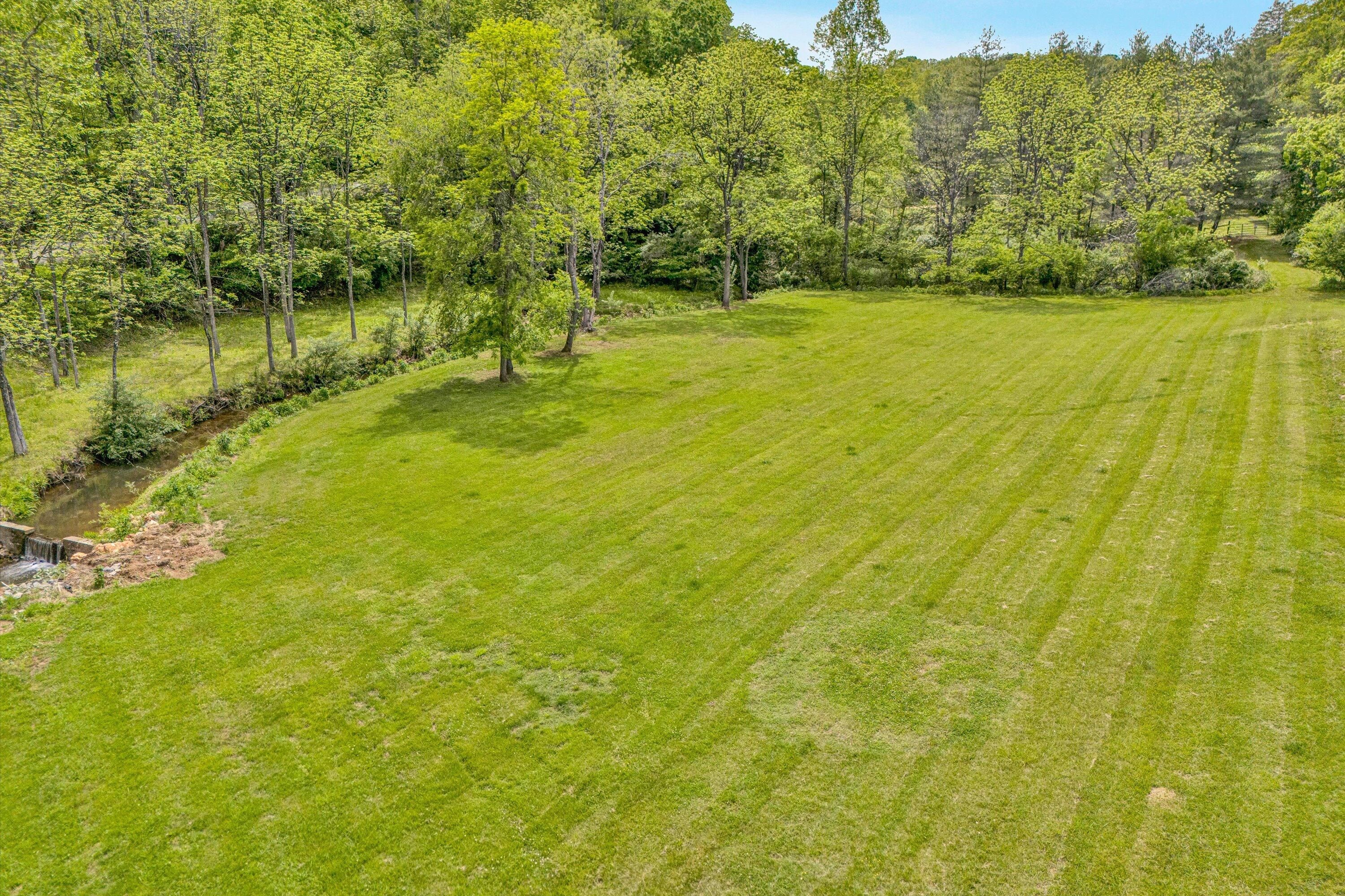 Hardy, Virginia 24101, United States, 4 Bedrooms Bedrooms, ,3 BathroomsBathrooms,Residential,Pending,127019