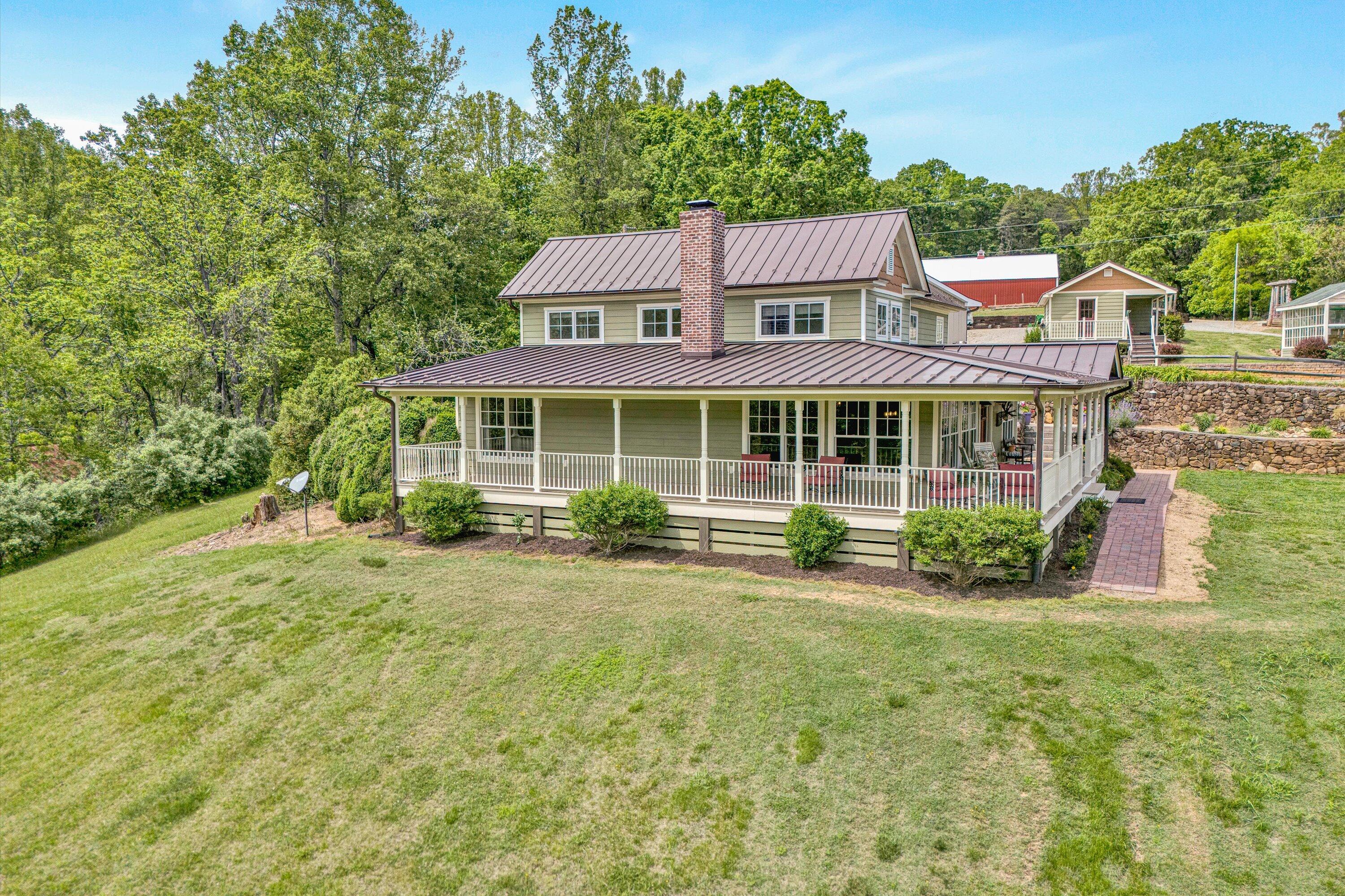 Hardy, Virginia 24101, United States, 4 Bedrooms Bedrooms, ,3 BathroomsBathrooms,Residential,Pending,127019