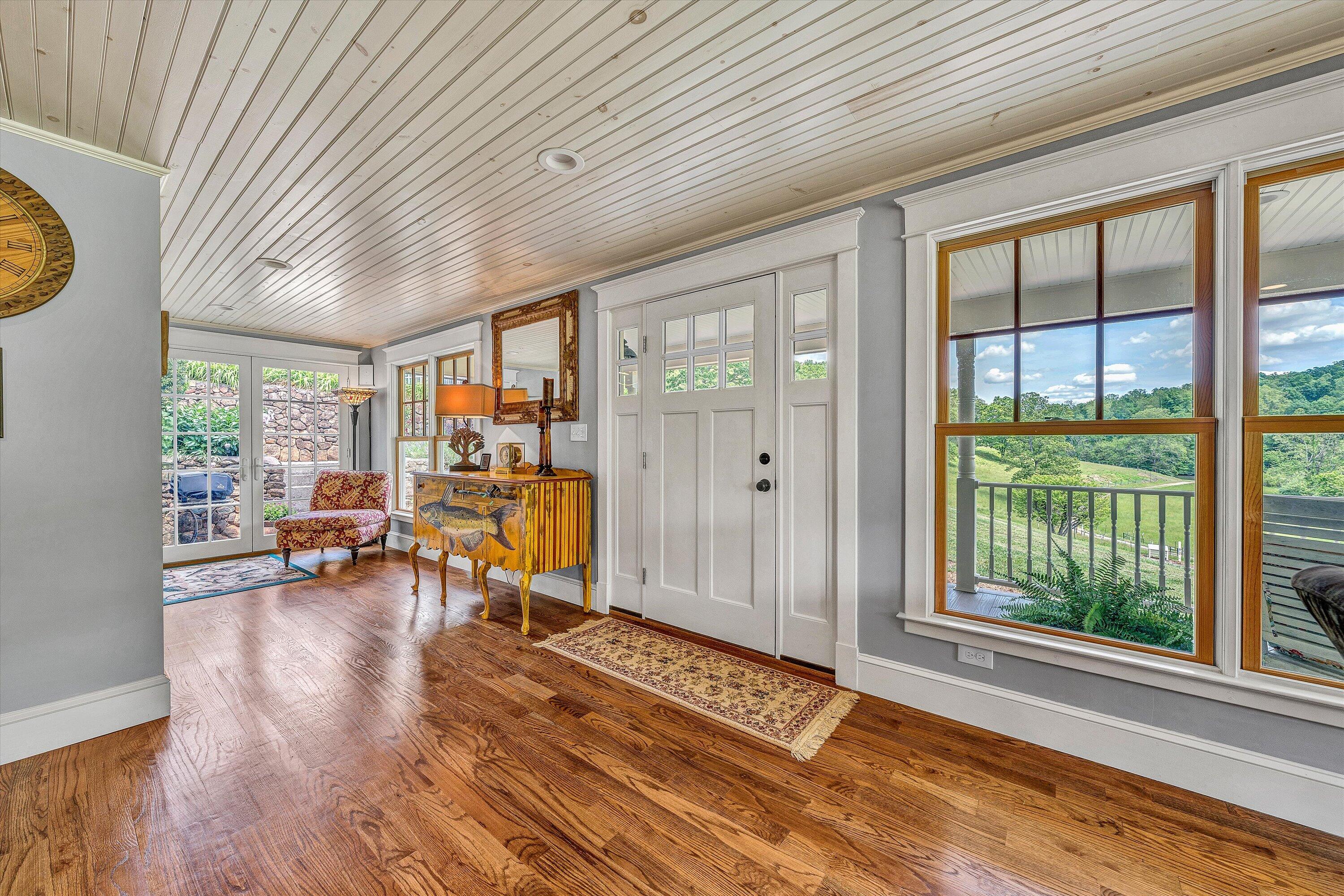 Hardy, Virginia 24101, United States, 4 Bedrooms Bedrooms, ,3 BathroomsBathrooms,Residential,Pending,127019