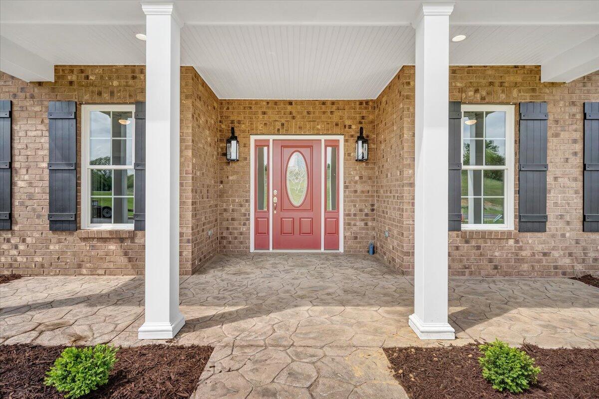 190 Merion Cir, Daleville, Virginia image 2