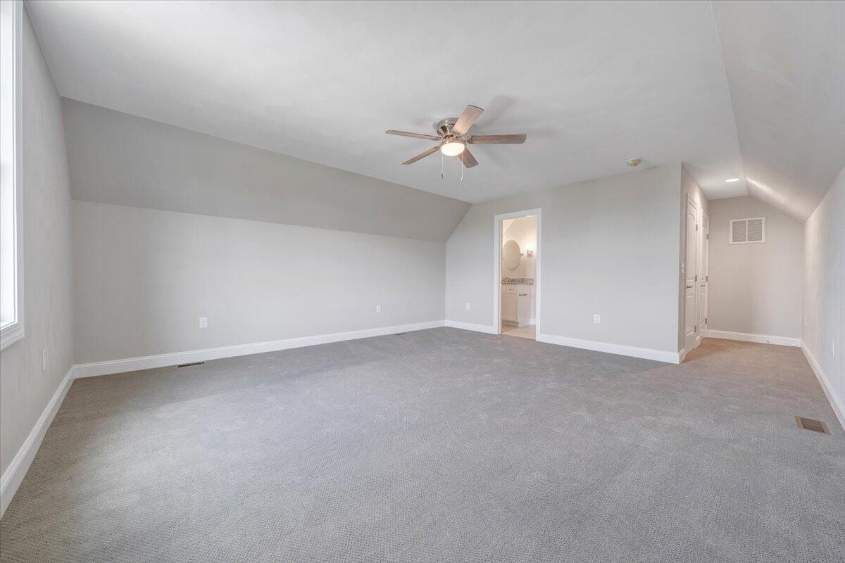 190 Merion Cir, Daleville, Virginia image 39