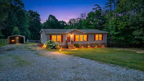 Mobile Home For Sale - 2744 Rutrough Rd<br/> Roanoke, VA 24014