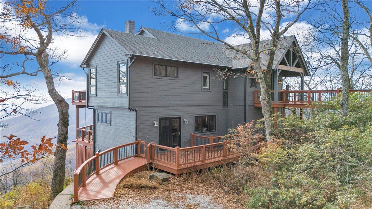 Wintergreen, Virginia 22958, United States, 6 Bedrooms Bedrooms, ,6 BathroomsBathrooms,Residential,Active,121917