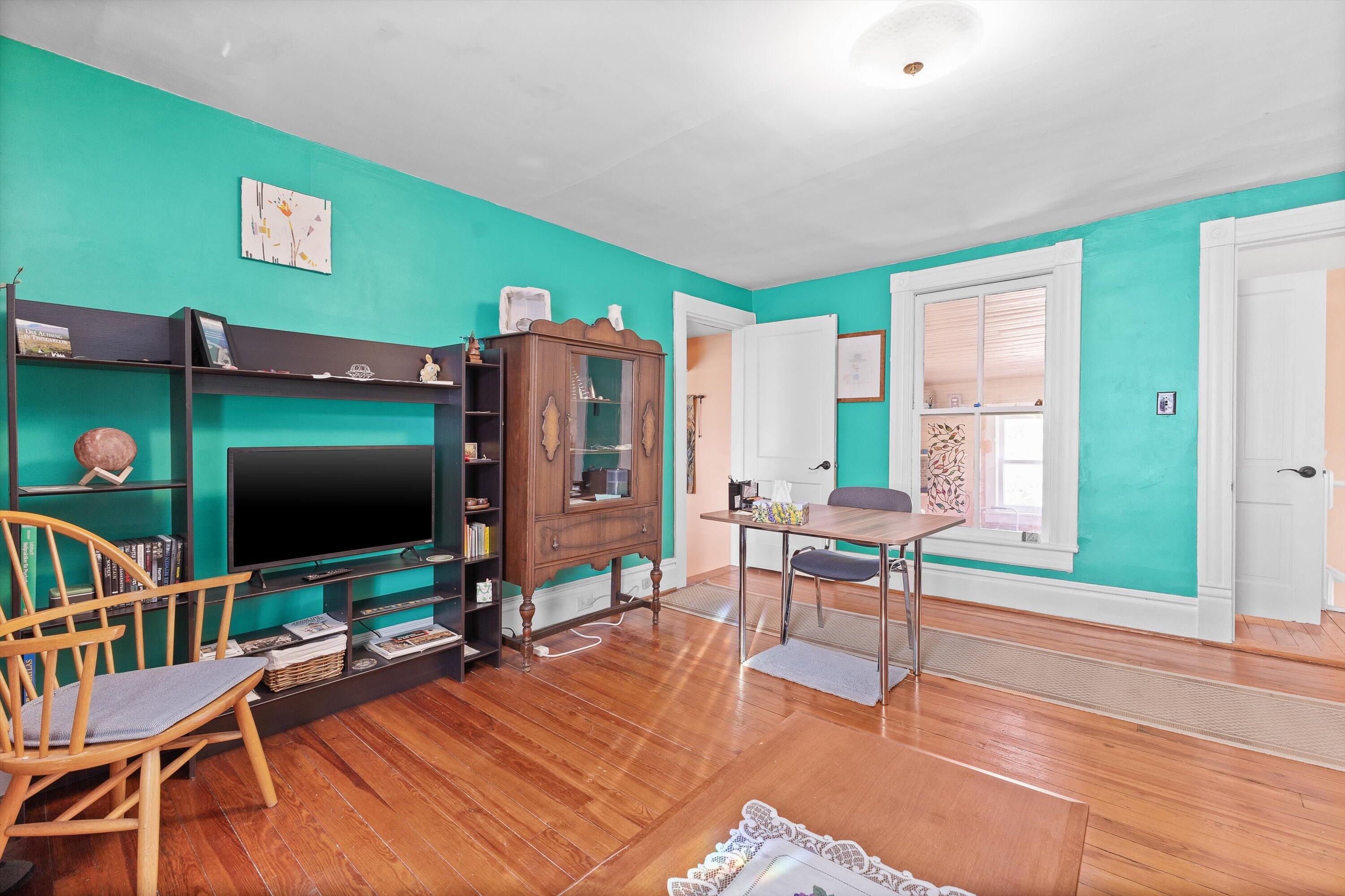 116 Cedar Ave, Vinton, Virginia image 19