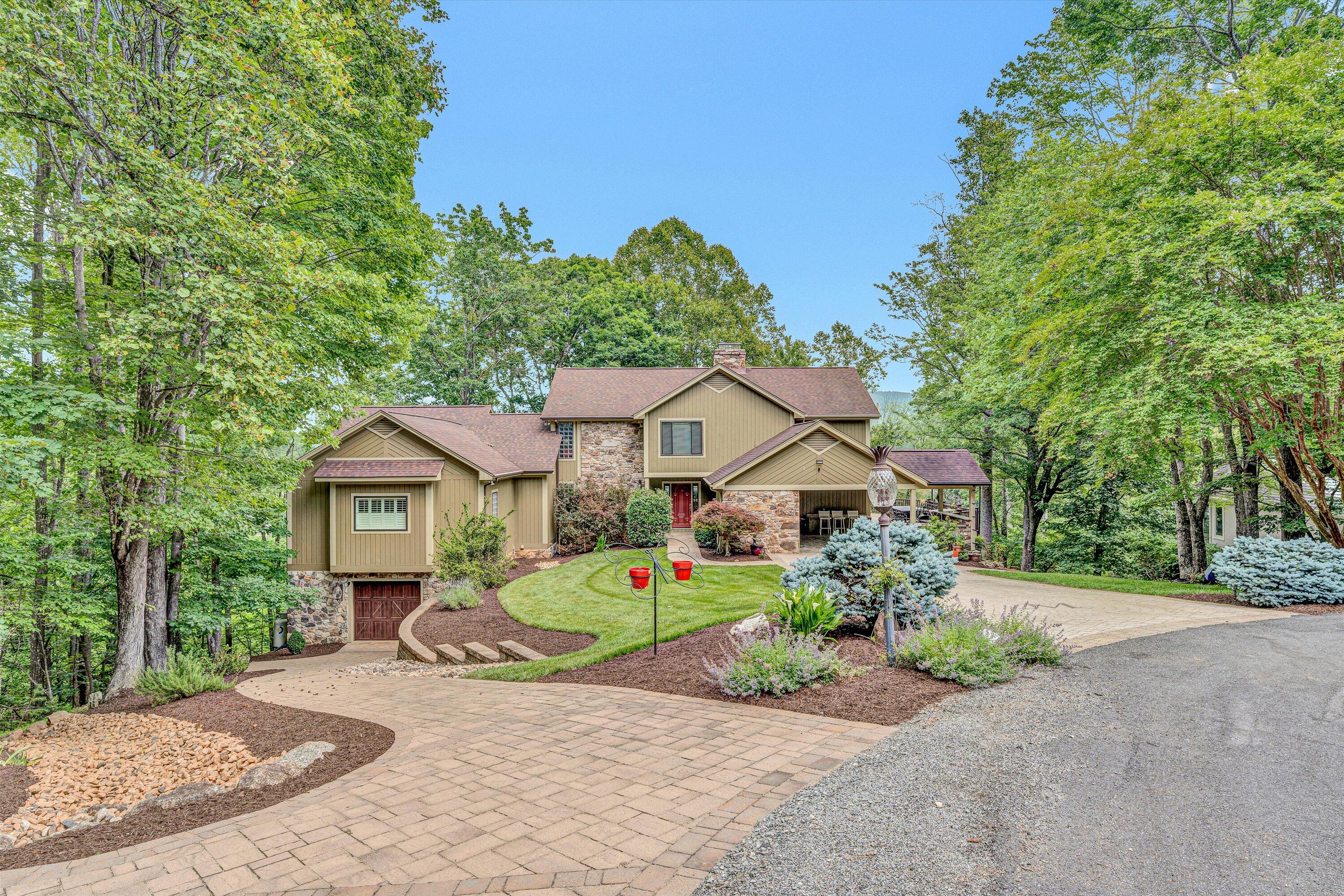 200 Fairway Dr, Penhook, Virginia image 3