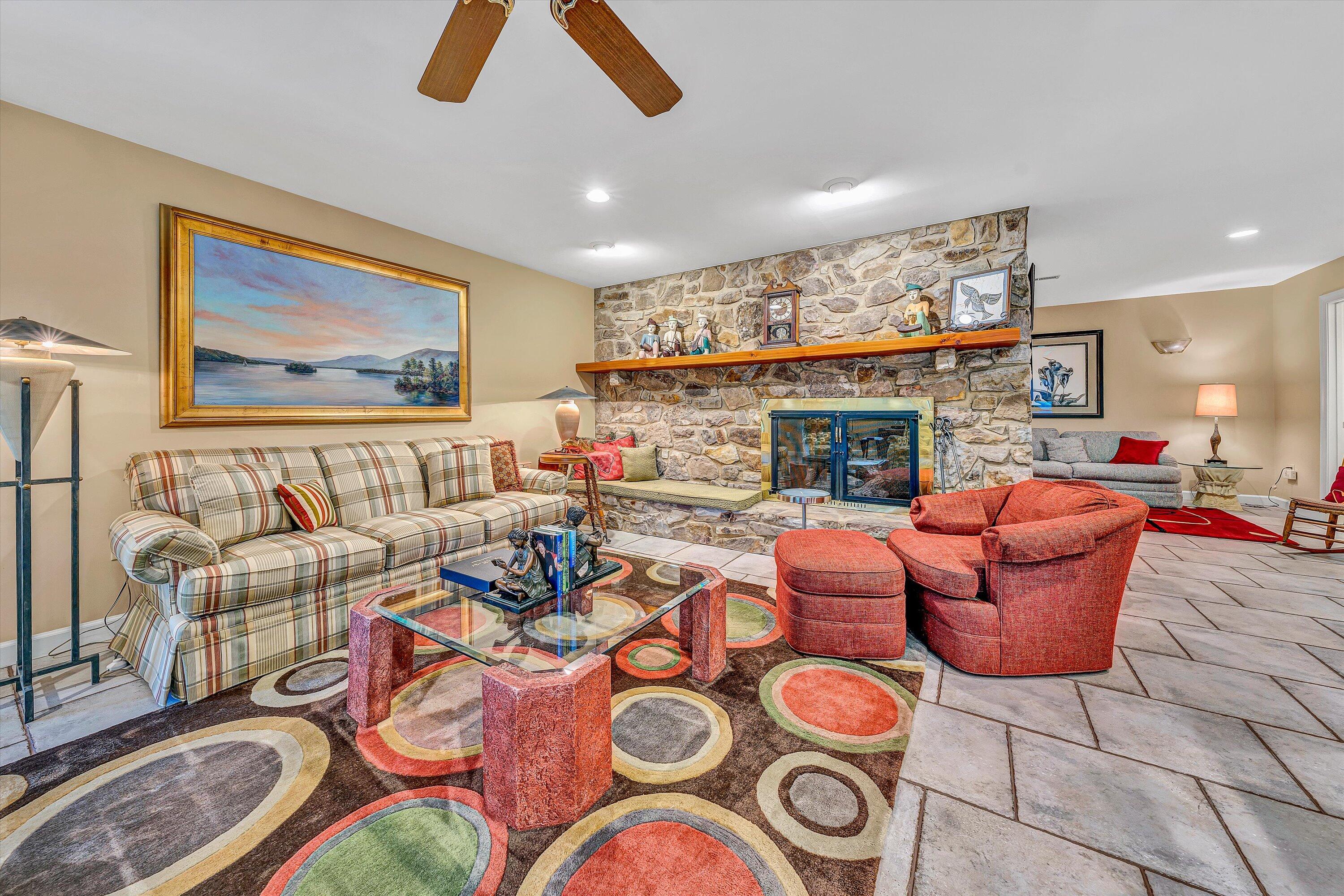 Penhook, Virginia 24137, United States, 4 Bedrooms Bedrooms, ,4 BathroomsBathrooms,Residential,Active,148102