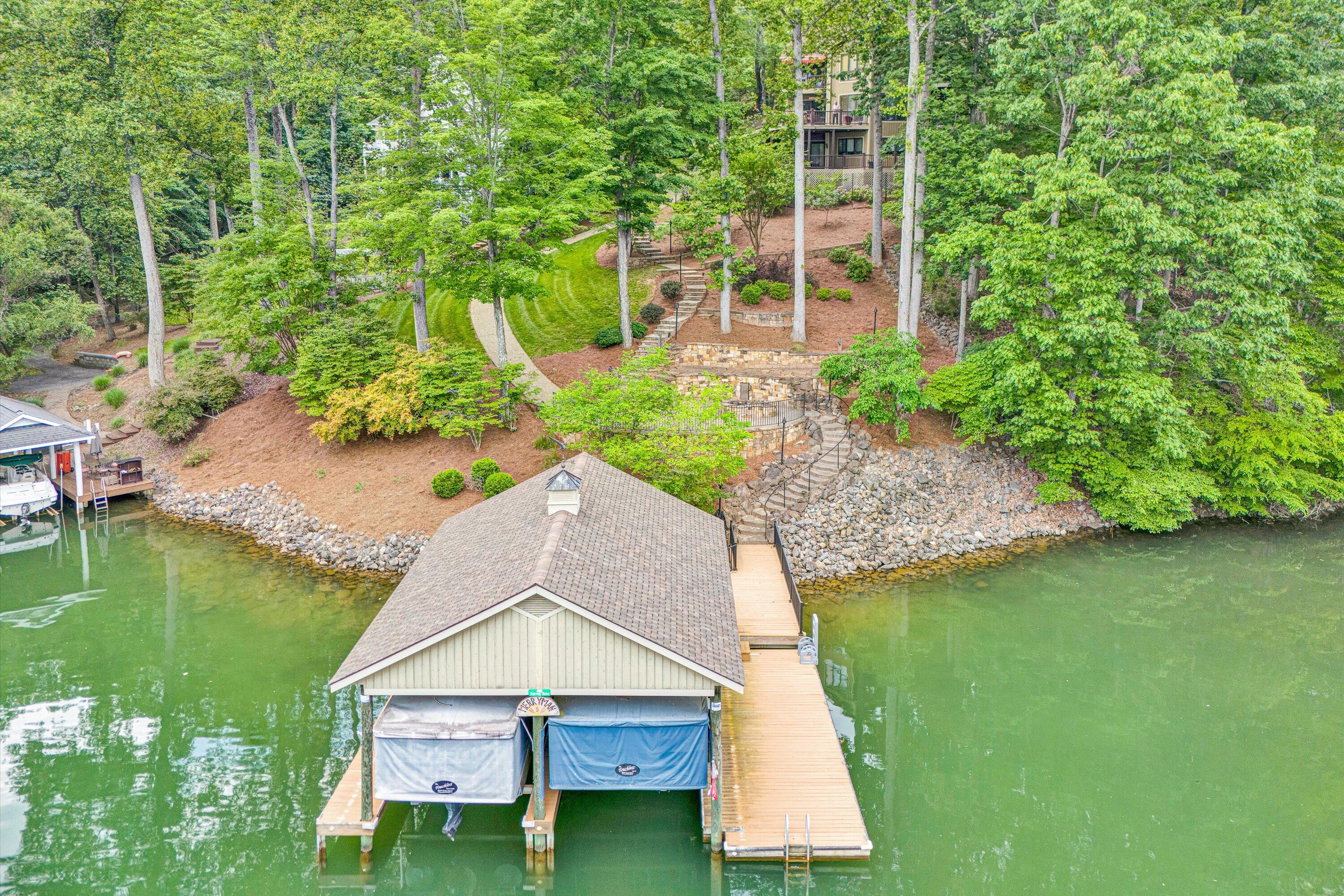 Penhook, Virginia 24137, United States, 4 Bedrooms Bedrooms, ,4 BathroomsBathrooms,Residential,Active,148102