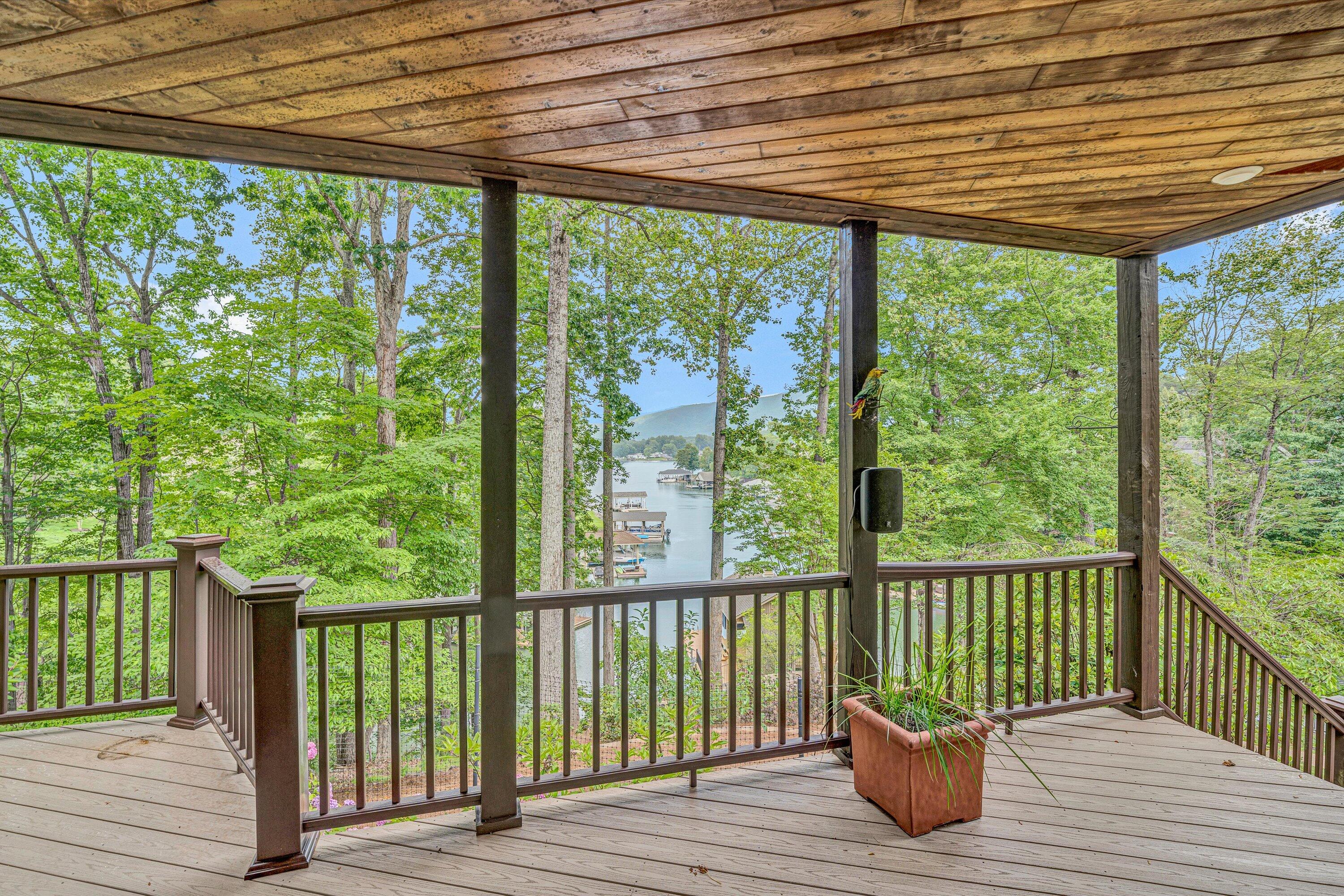 Penhook, Virginia 24137, United States, 4 Bedrooms Bedrooms, ,4 BathroomsBathrooms,Residential,Active,148102