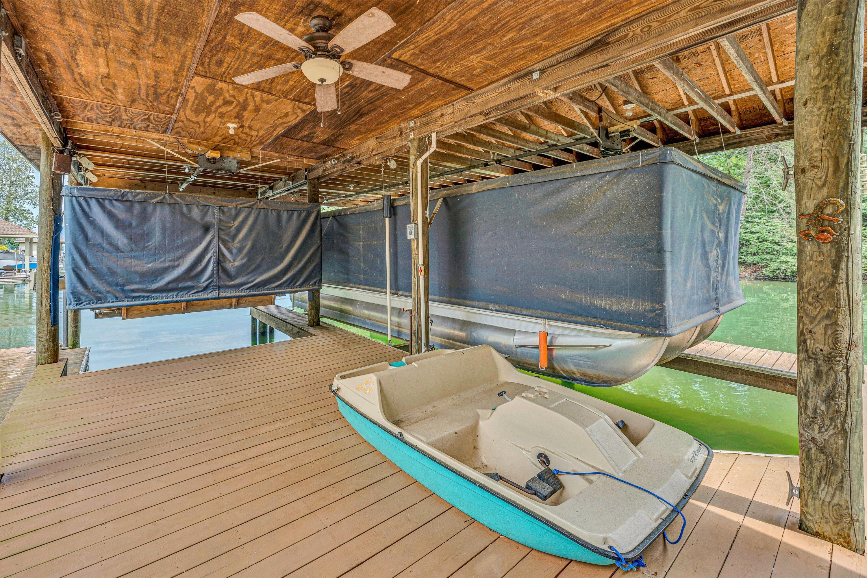 Penhook, Virginia 24137, United States, 4 Bedrooms Bedrooms, ,4 BathroomsBathrooms,Residential,Active,148102