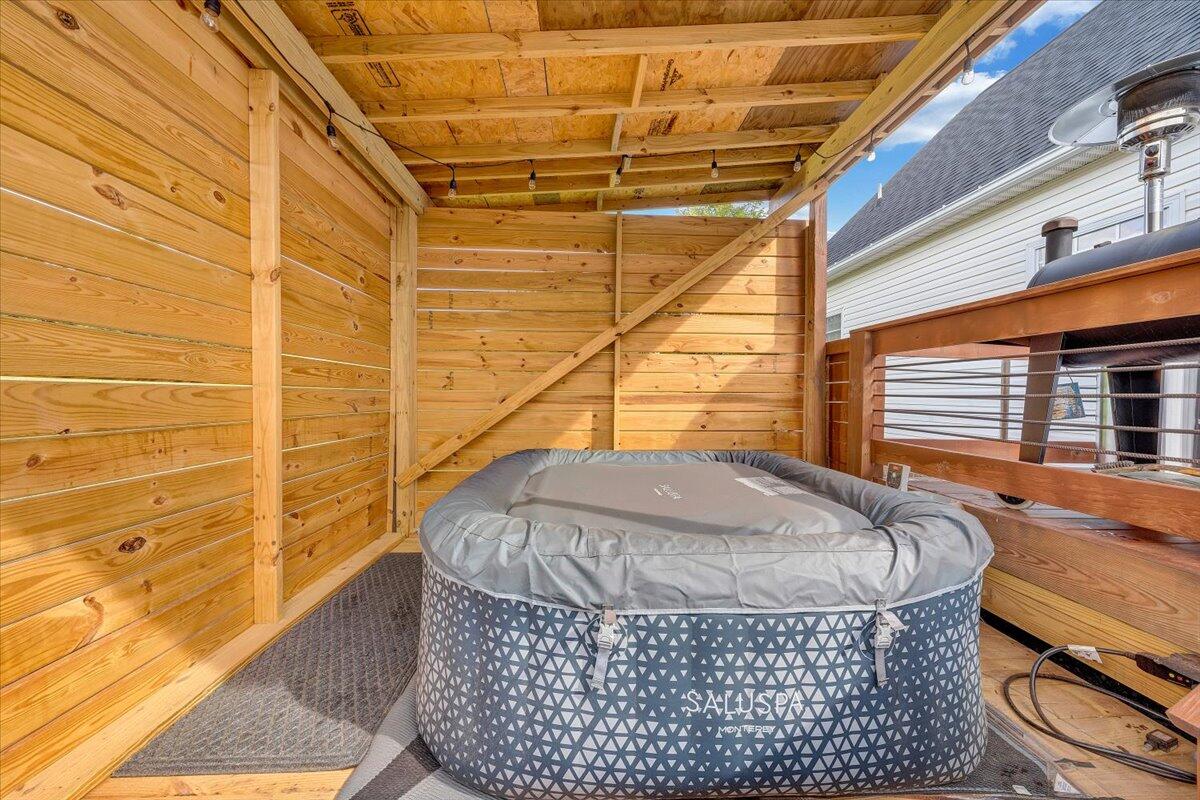 1028 Park Mountain Ter, Huddleston, Virginia image 35