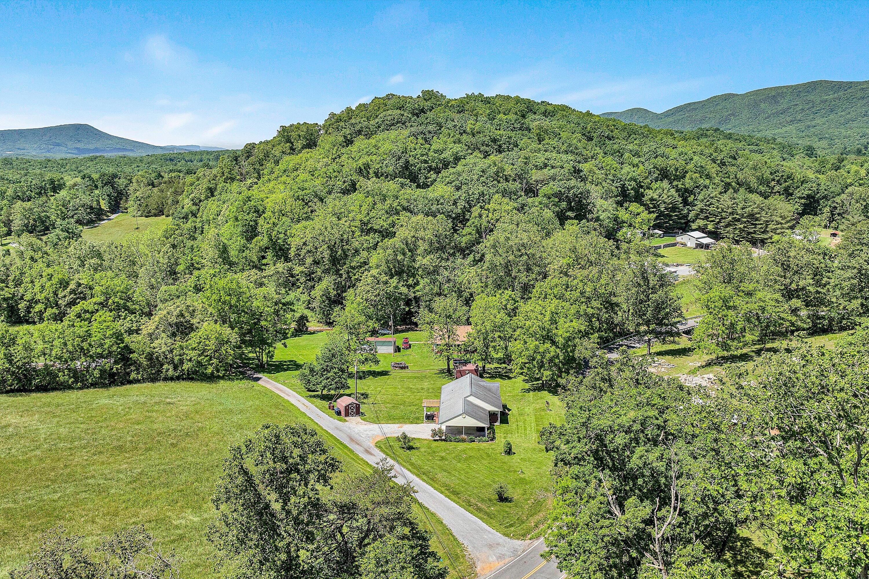 22 Spring Branch Ln, Fincastle, Virginia image 23