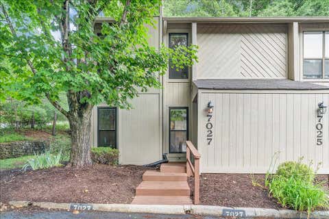 Townhouse For Sale - 7027 Oak Ct<br/> Roanoke, VA 24018