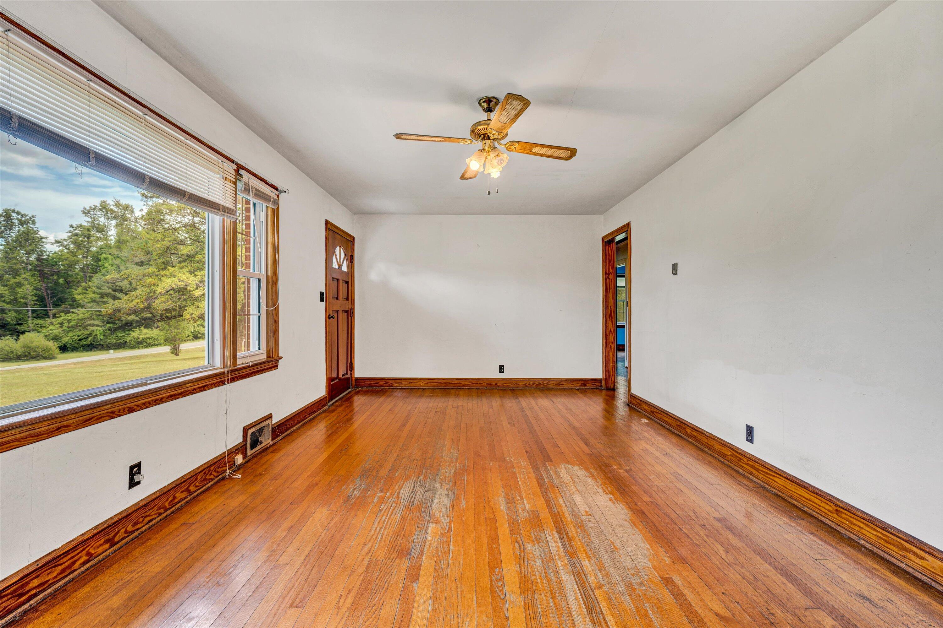 7080 Oak Level Rd, Bassett, Virginia image 6