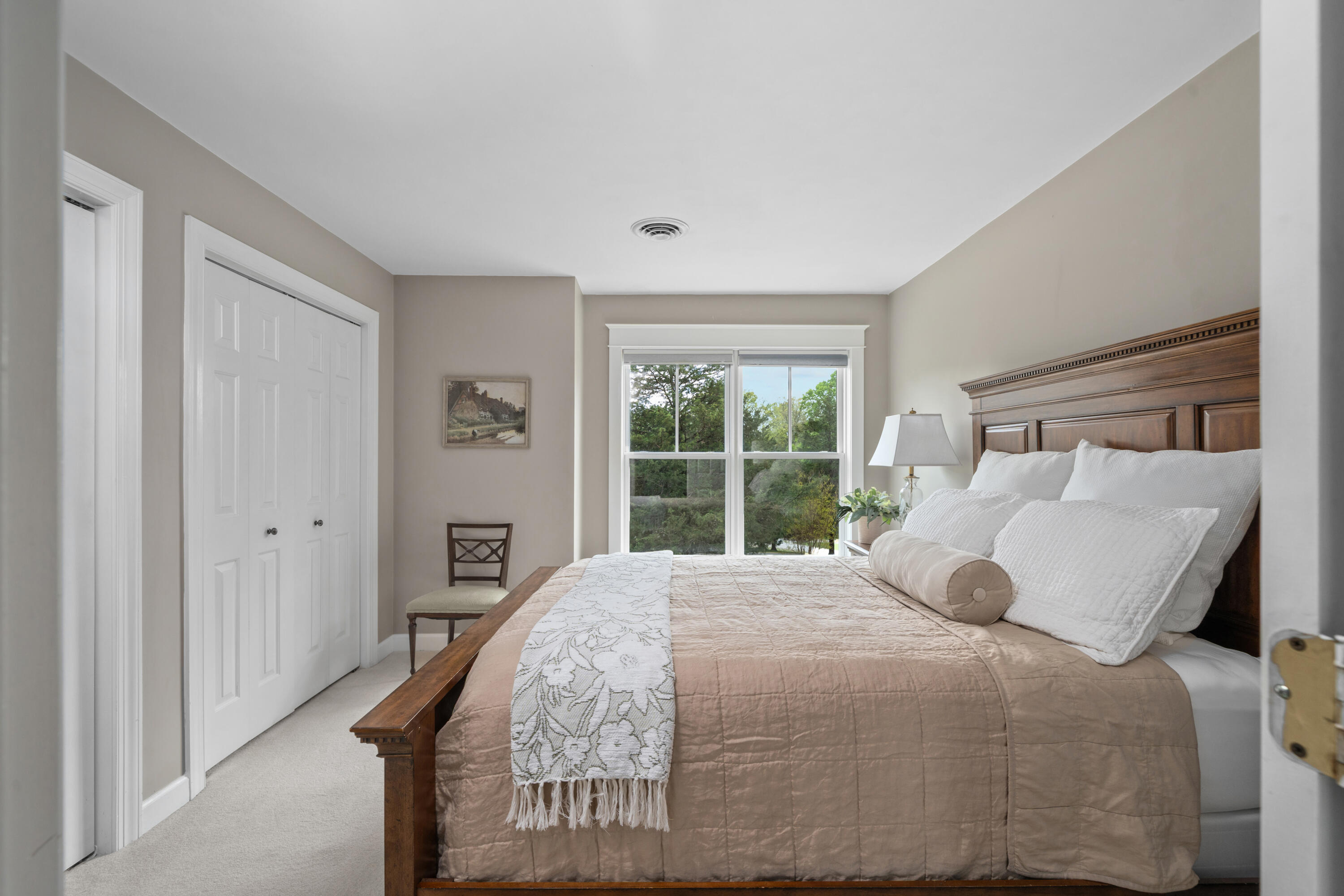 Troutville, Virginia, 24175, United States, 5 Bedrooms Bedrooms, ,4 BathroomsBathrooms,Residential,Active,2038617