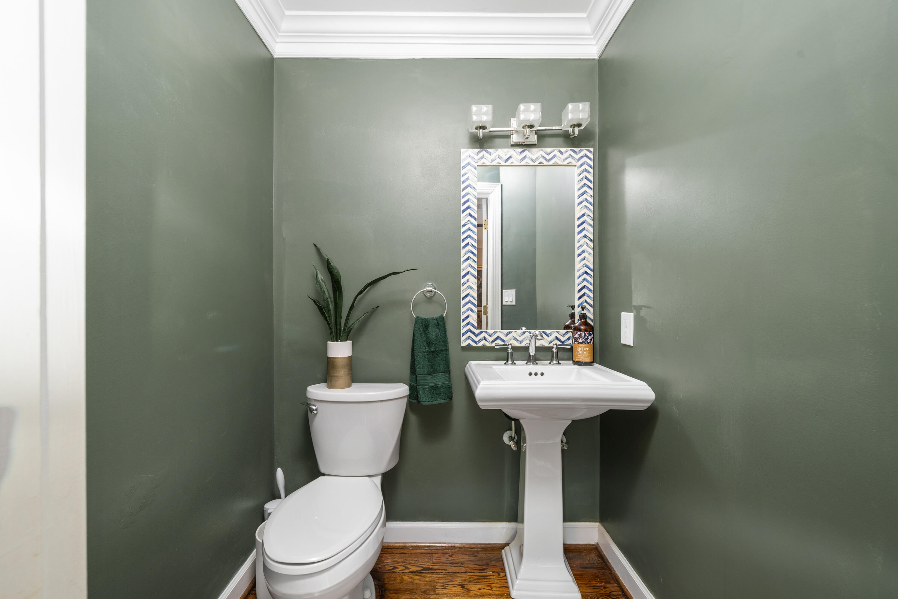 Troutville, Virginia, 24175, United States, 5 Bedrooms Bedrooms, ,4 BathroomsBathrooms,Residential,Active,2038617