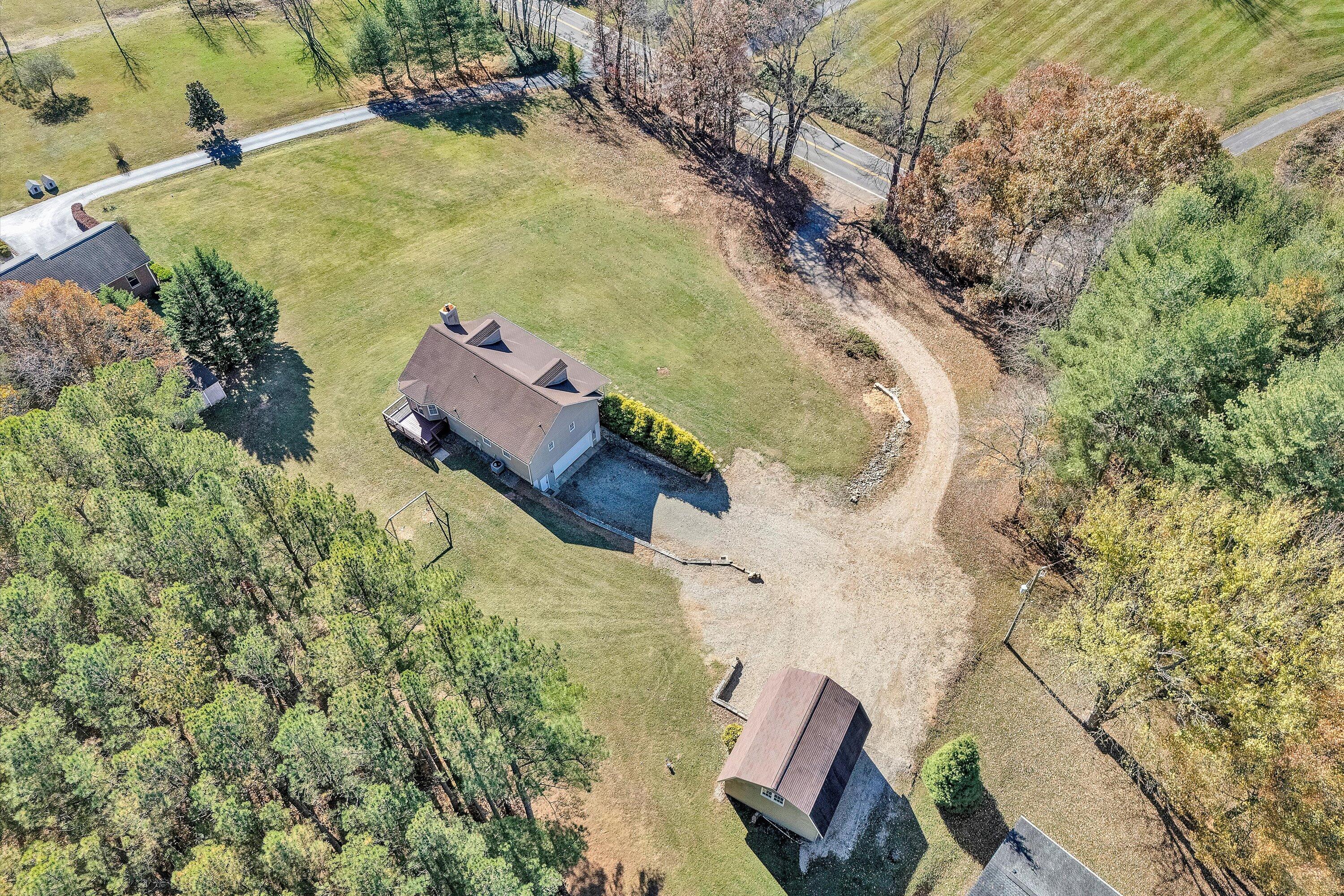 7350 Grassy Hill Rd, Boones Mill, Virginia image 2