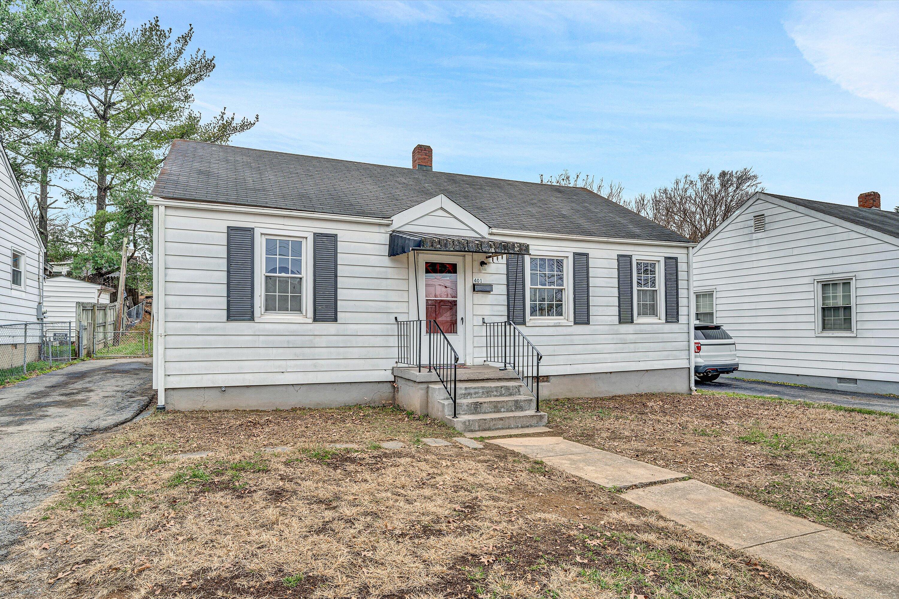 401 E Jackson Ave, Vinton, Virginia image 2