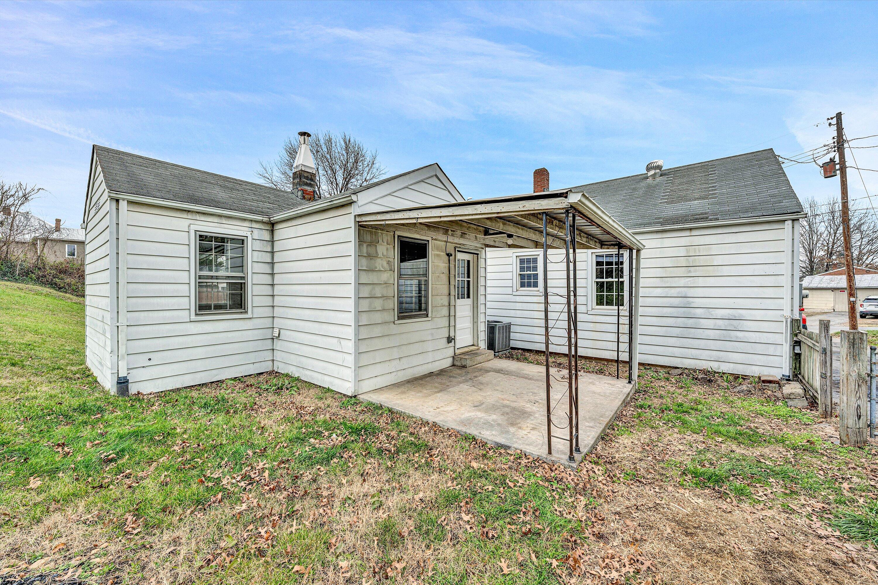 401 E Jackson Ave, Vinton, Virginia image 18