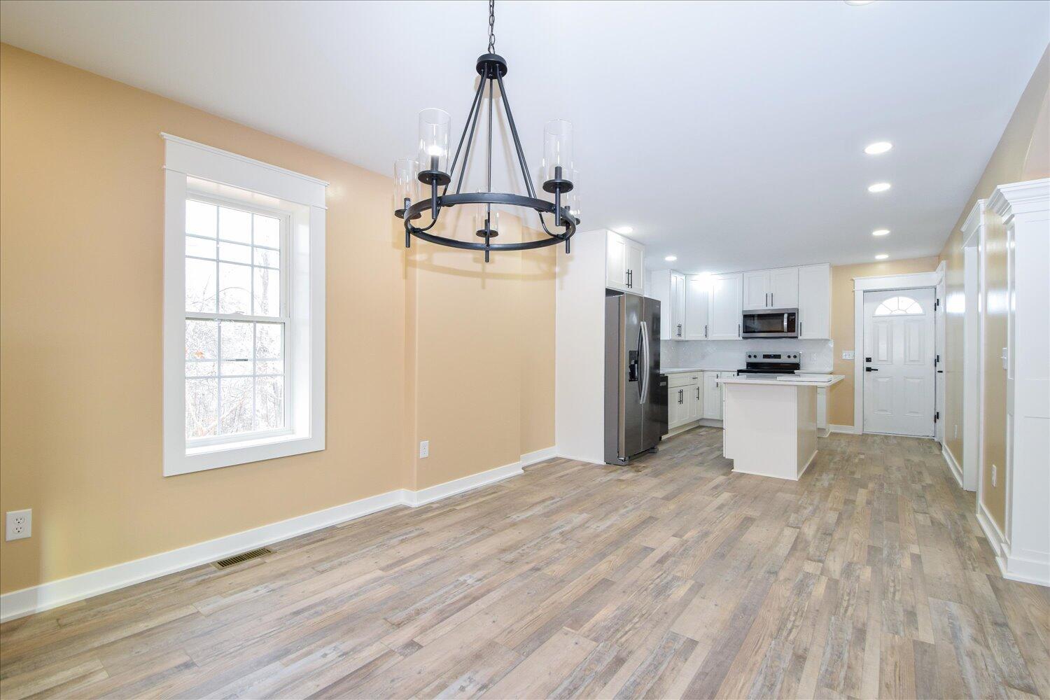3633 Morgans Mill Rd, Goodview, Virginia image 7