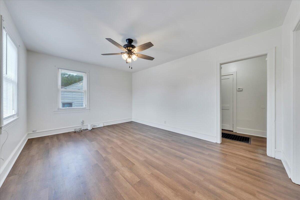 107 Roselawn Heights Hts, Martinsville, Virginia image 3