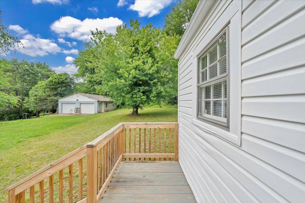 107 Roselawn Heights Hts, Martinsville, Virginia image 27