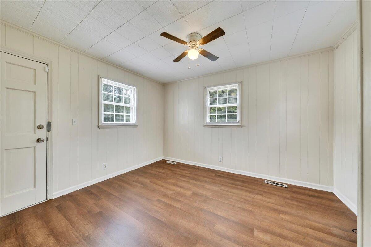 107 Roselawn Heights Hts, Martinsville, Virginia image 13