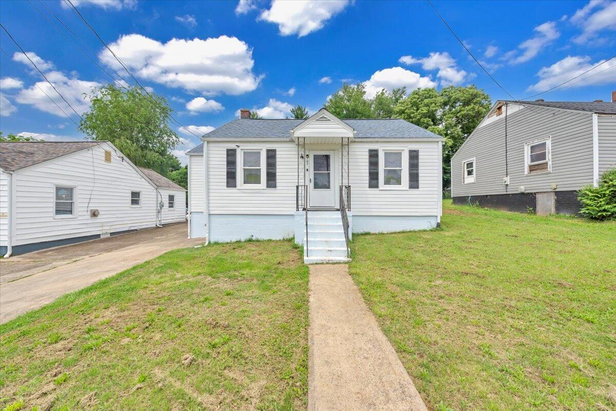 107 Roselawn Heights Hts, Martinsville, Virginia image 35