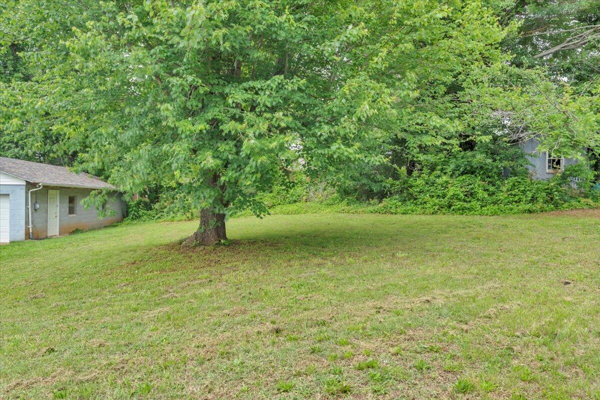 107 Roselawn Heights Hts, Martinsville, Virginia image 31