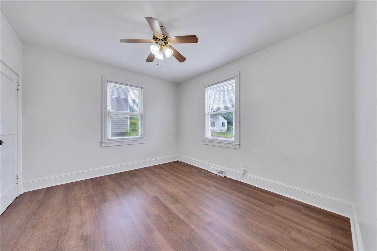 107 Roselawn Heights Hts, Martinsville, Virginia image 16