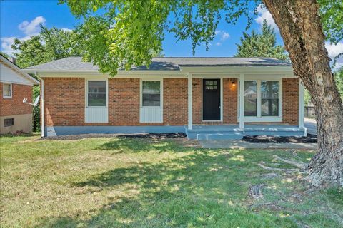 Homes For Sale - 1072 Maywood Dr<br/> Vinton, VA 24179