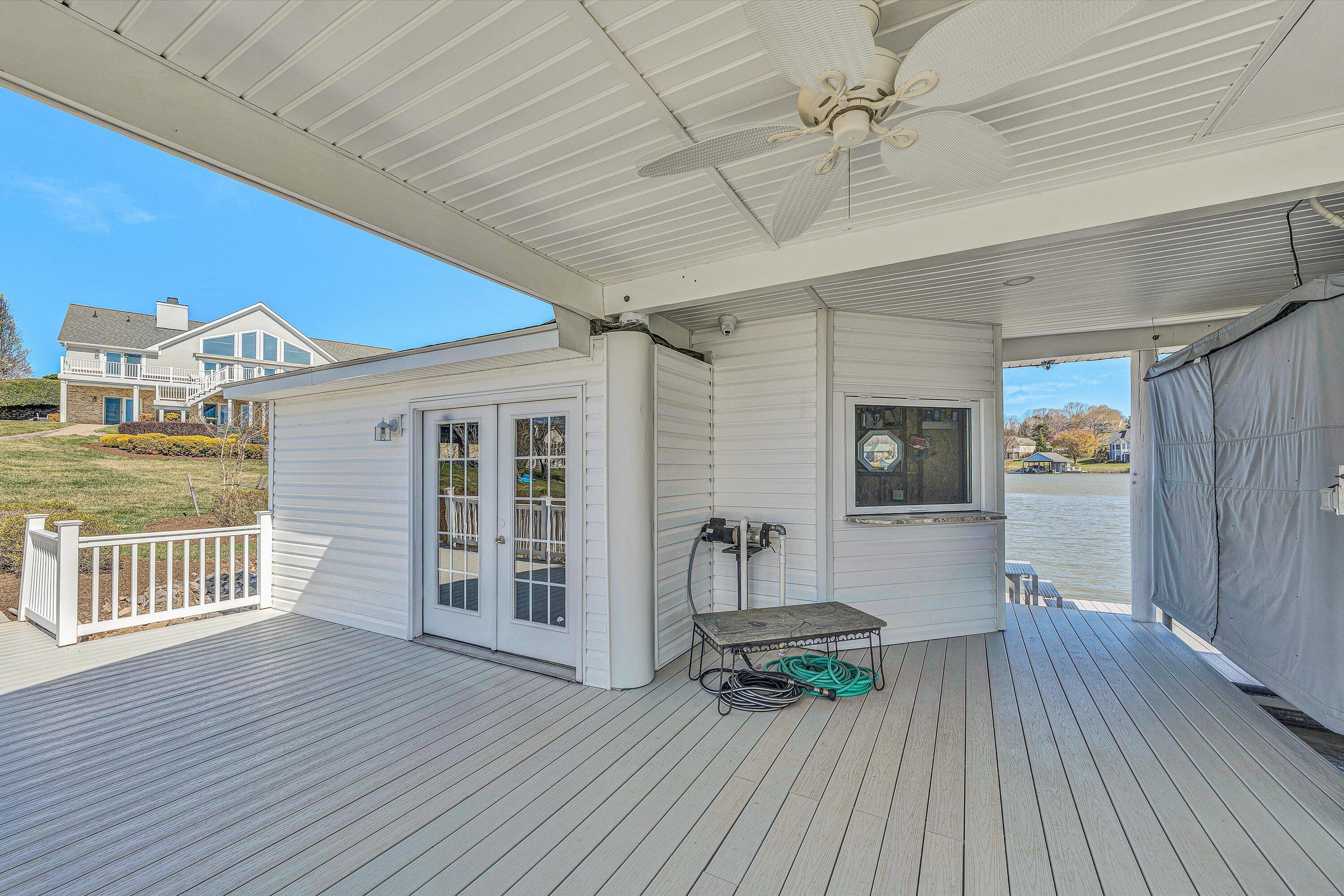 Wirtz, Virginia 24184, United States, 4 Bedrooms Bedrooms, ,4 BathroomsBathrooms,Residential,Active,96423