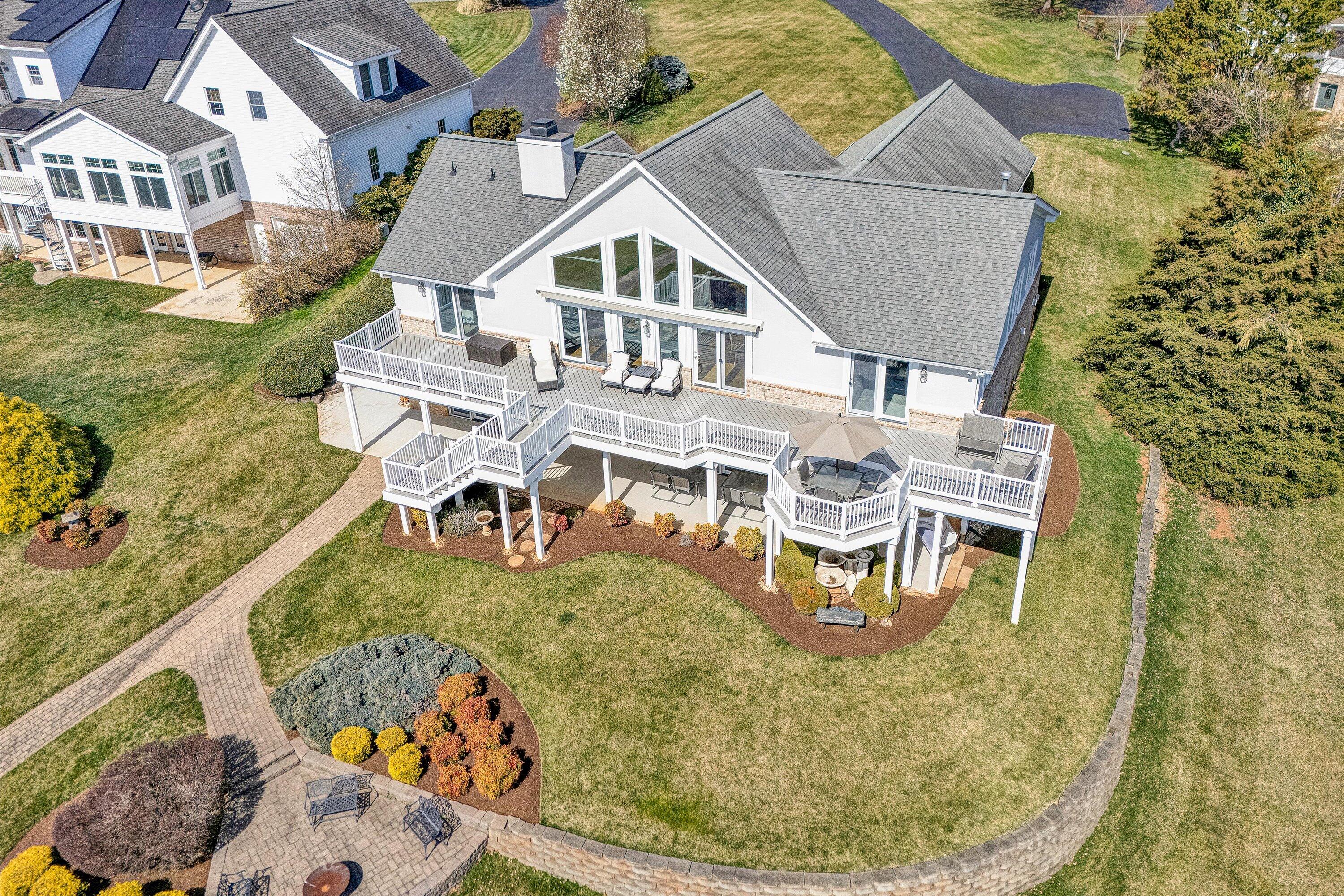 Wirtz, Virginia 24184, United States, 4 Bedrooms Bedrooms, ,4 BathroomsBathrooms,Residential,Active,96423