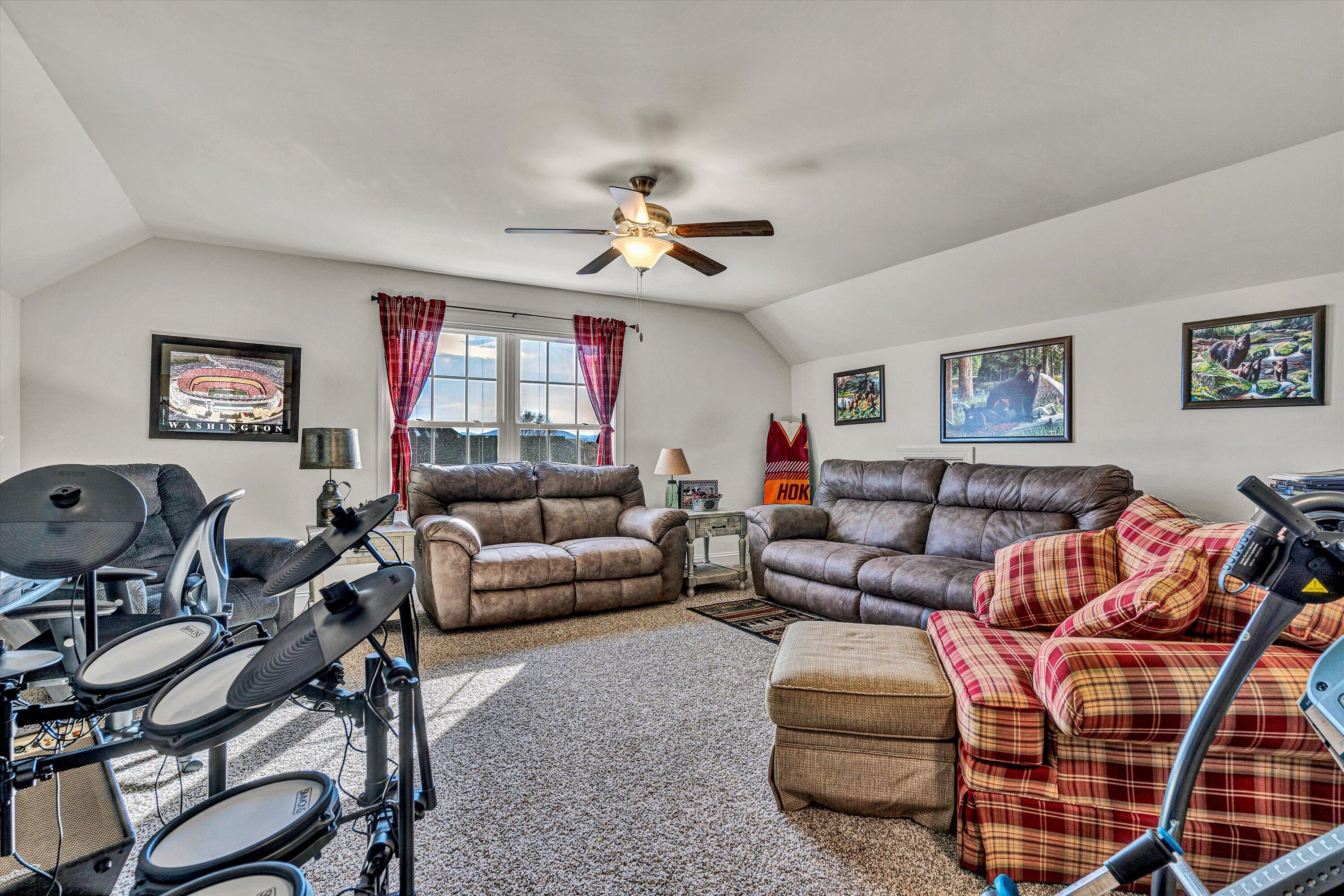3090 Adam Dr, Vinton, Virginia image 21