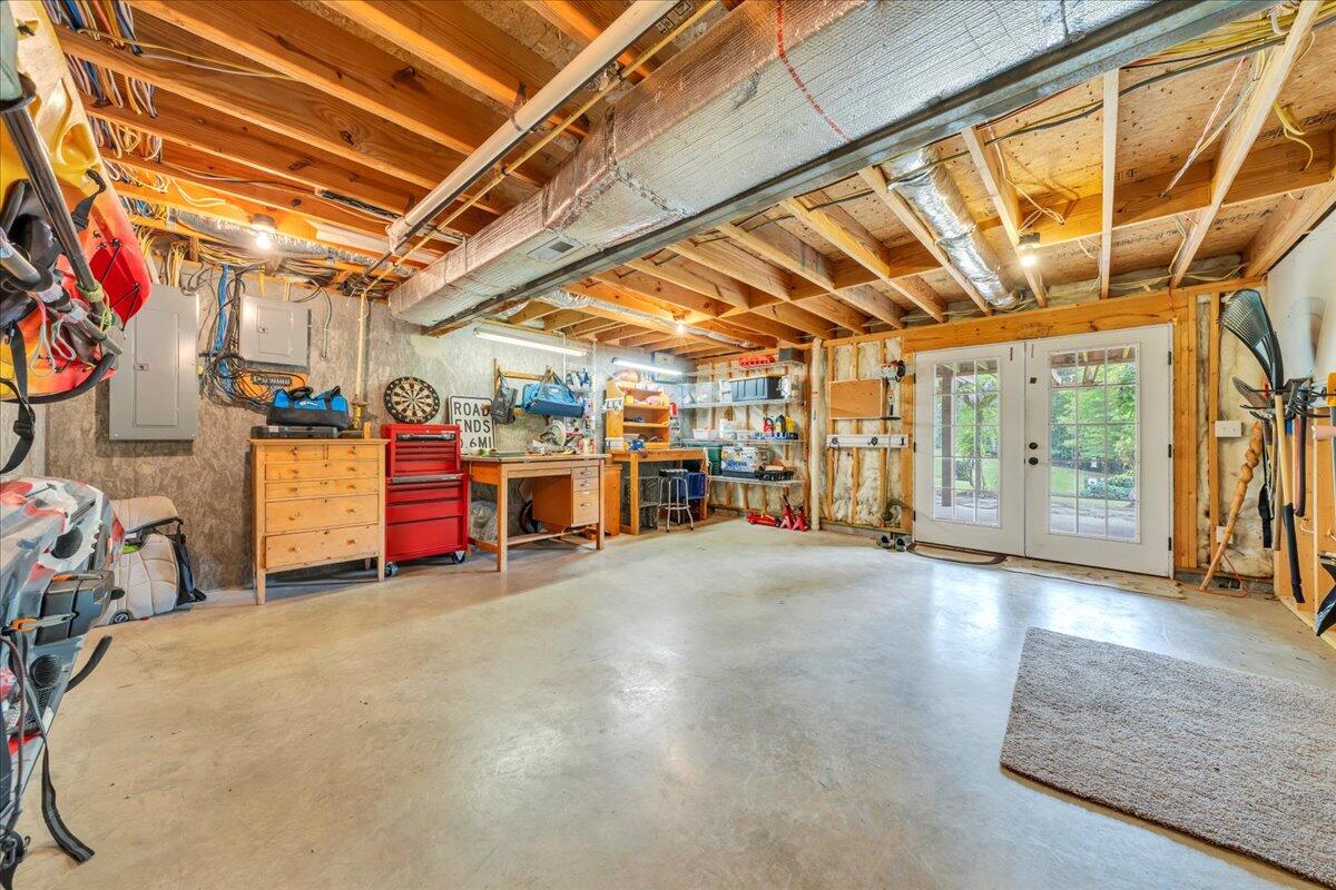 466 Thornblade Way, Blue Ridge, Virginia image 48