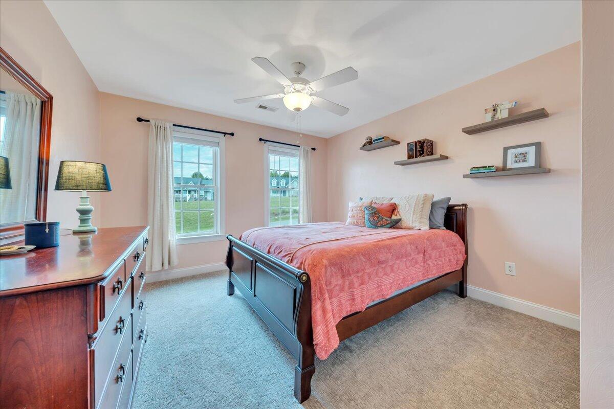 466 Thornblade Way, Blue Ridge, Virginia image 36