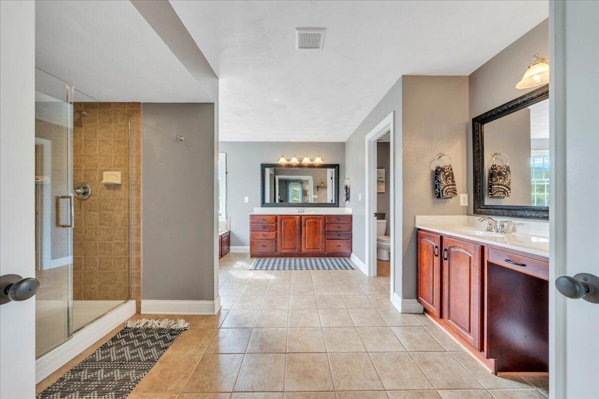 466 Thornblade Way, Blue Ridge, Virginia image 30