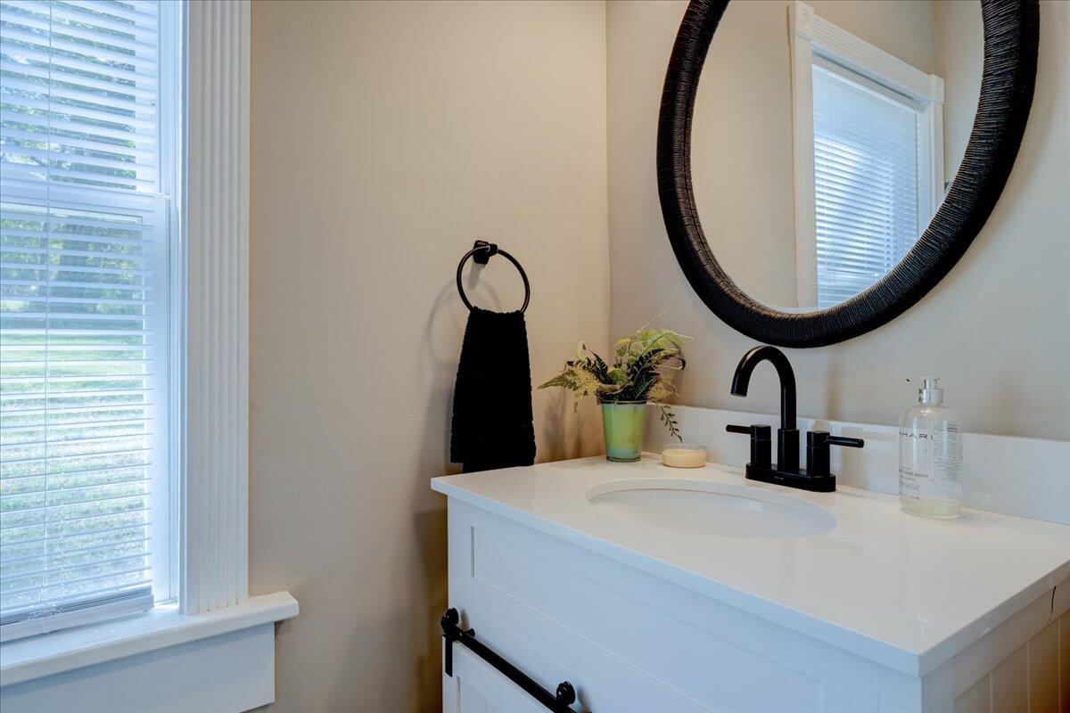 4534 Main St, Drakes Branch, Virginia image 20