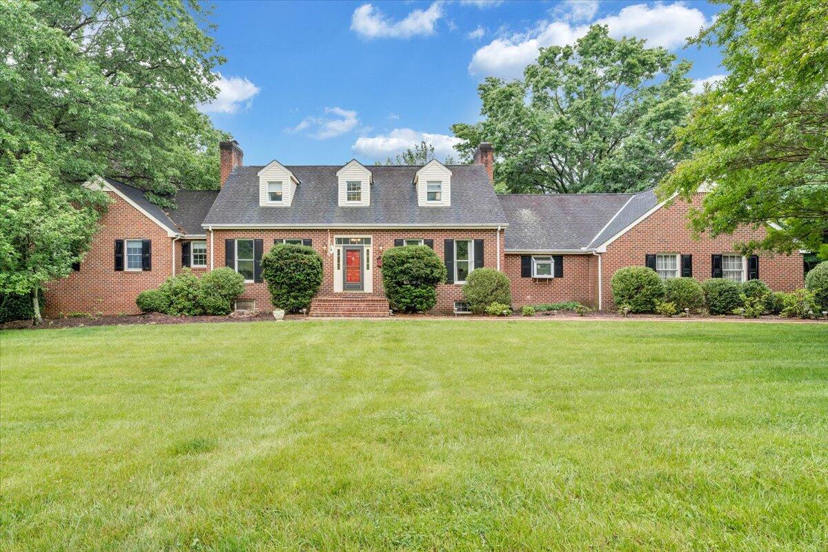 7609 Countrywood Dr, Roanoke, Ohio image 1