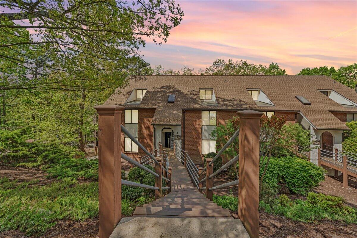 3377 Forest Ridge Rd, Roanoke, Virginia image 1