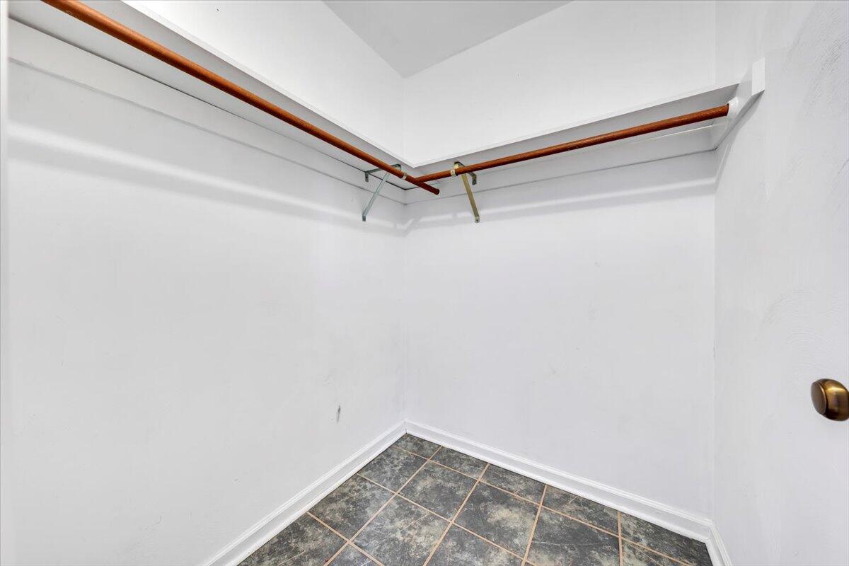 3377 Forest Ridge Rd, Roanoke, Virginia image 23