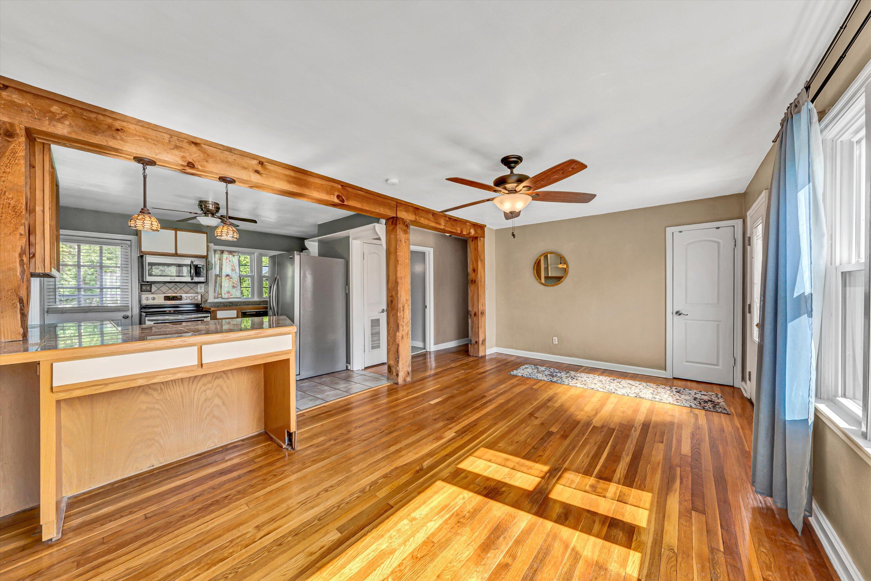 2327 Peach St, Salem, Virginia image 3