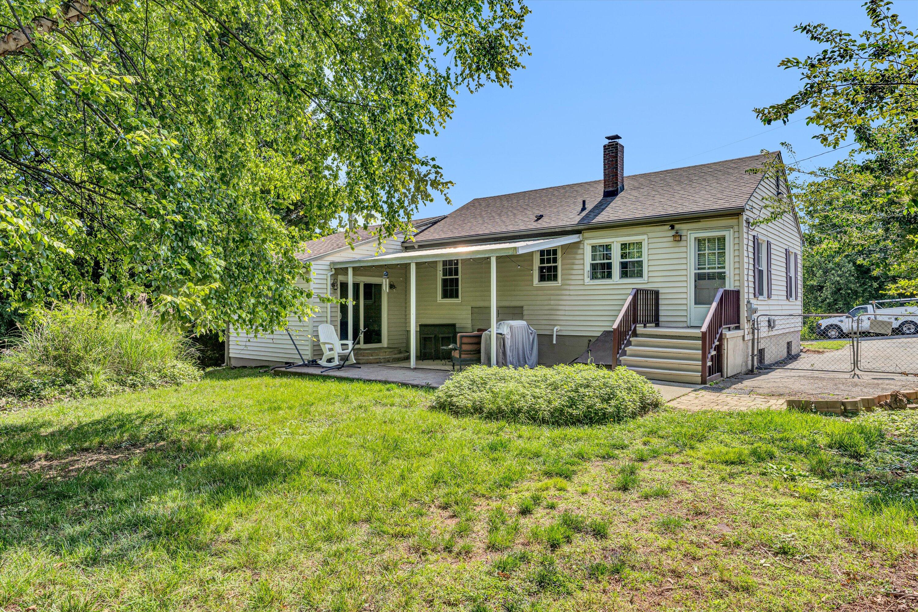 2327 Peach St, Salem, Virginia image 21