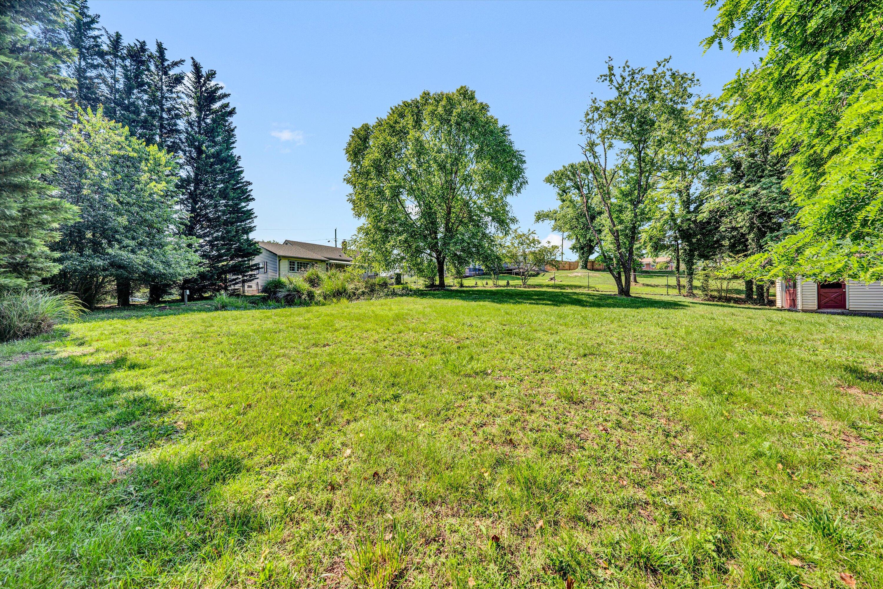 2327 Peach St, Salem, Virginia image 19