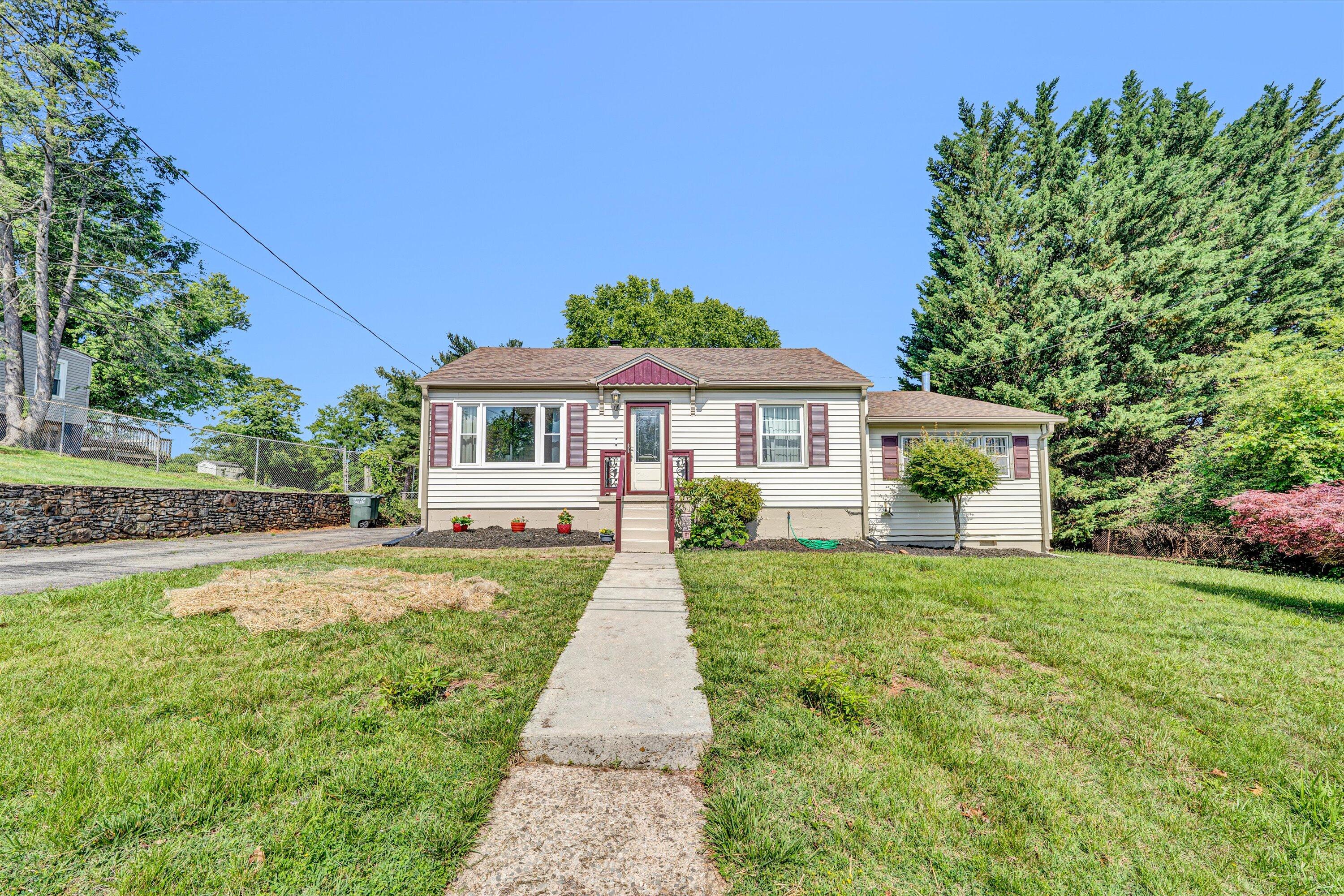 2327 Peach St, Salem, Virginia image 28